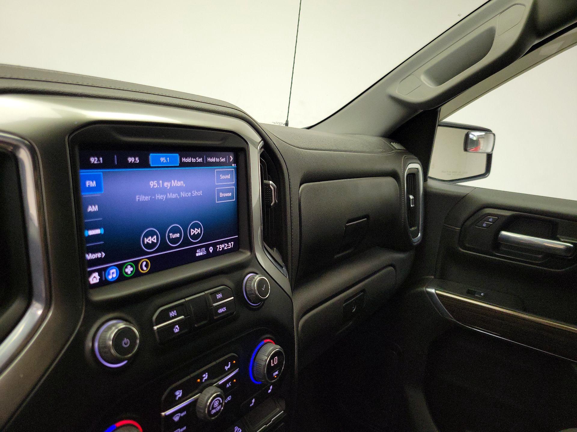 Thumbnail: 2021 Chevrolet Silverado 1500 - 16