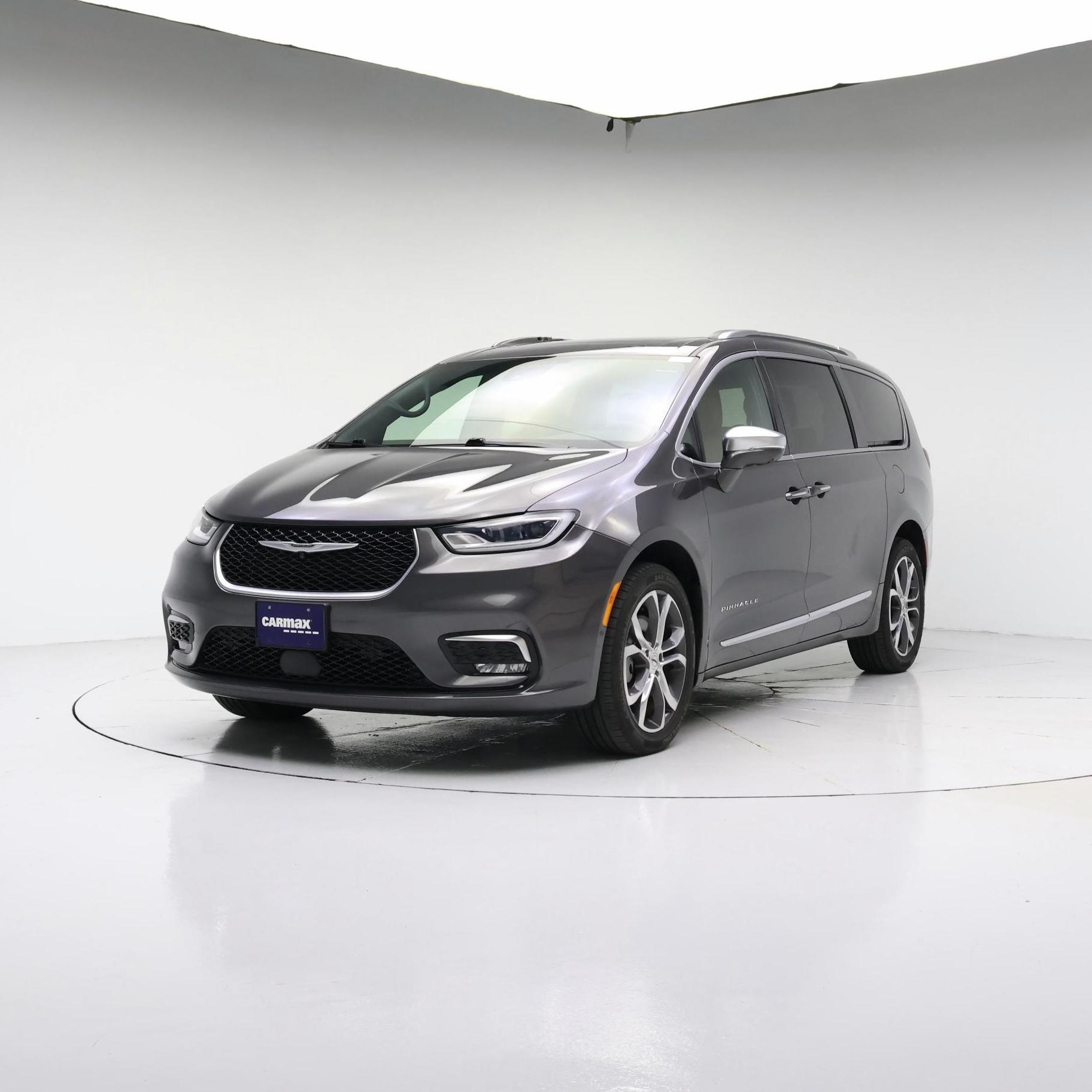 Thumbnail: 2021 Chrysler Pacifica - 4