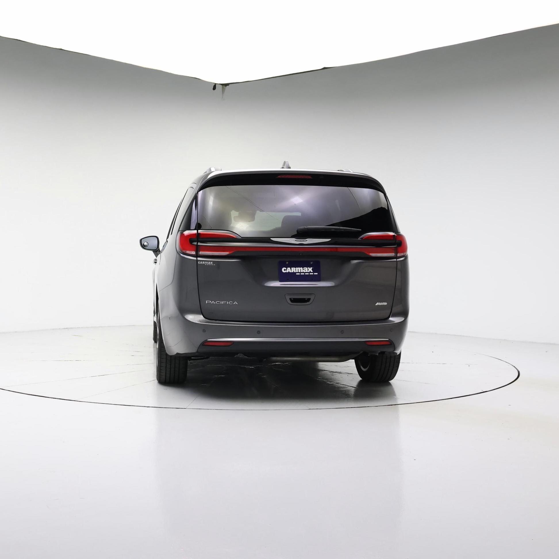Thumbnail: 2021 Chrysler Pacifica - 6