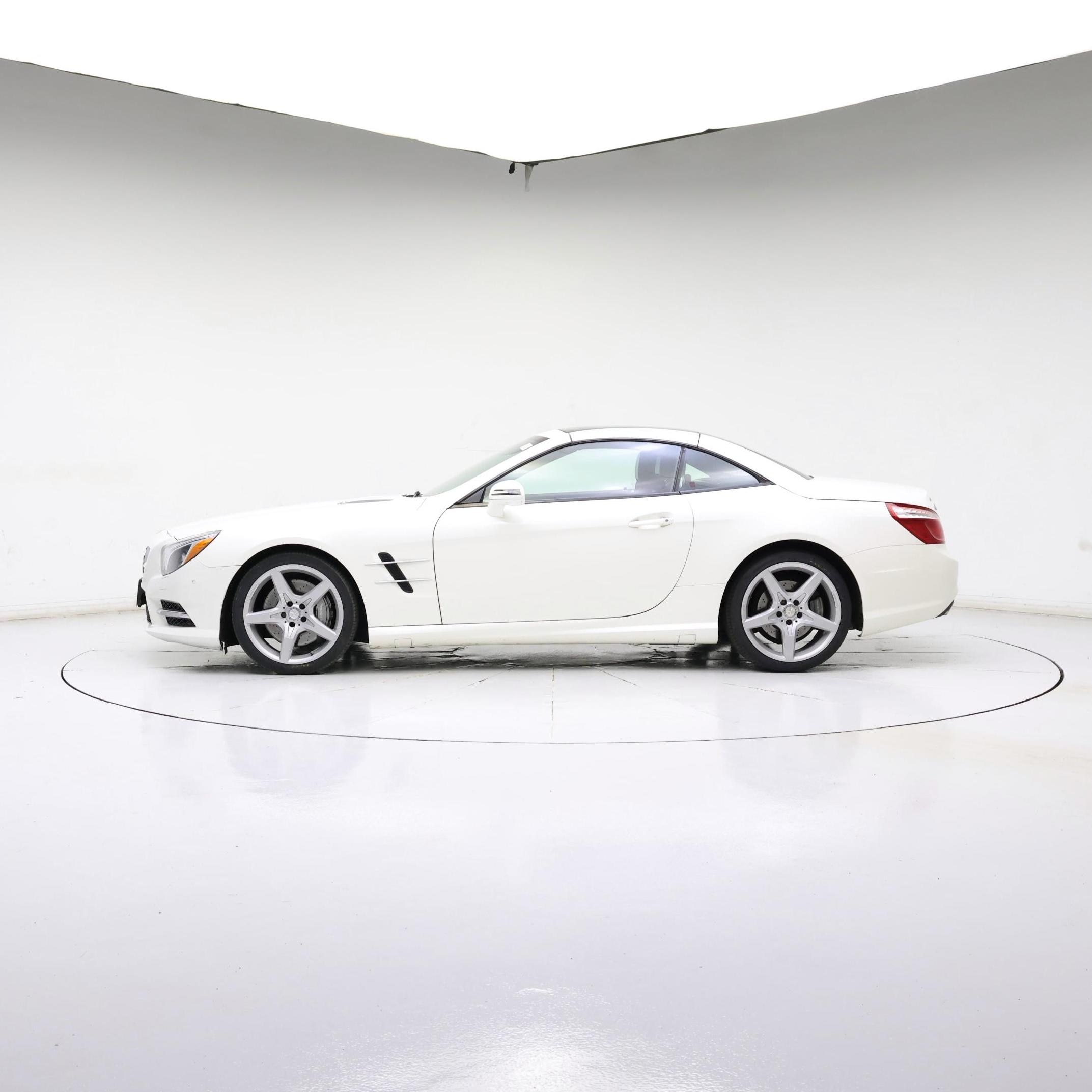 Thumbnail: 2015 Mercedes-Benz SL-Class - 3