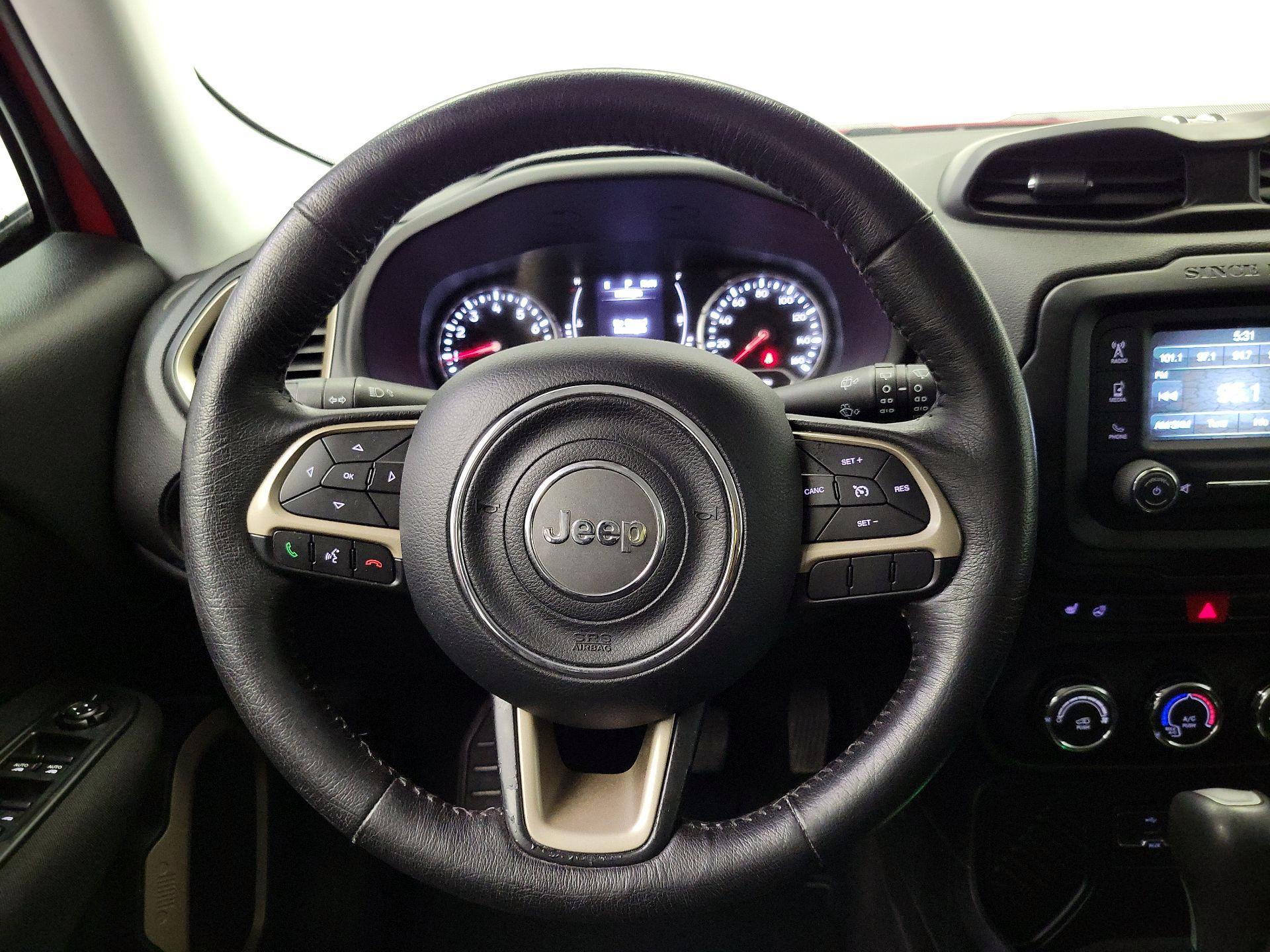 Thumbnail: 2015 Jeep Renegade - 10