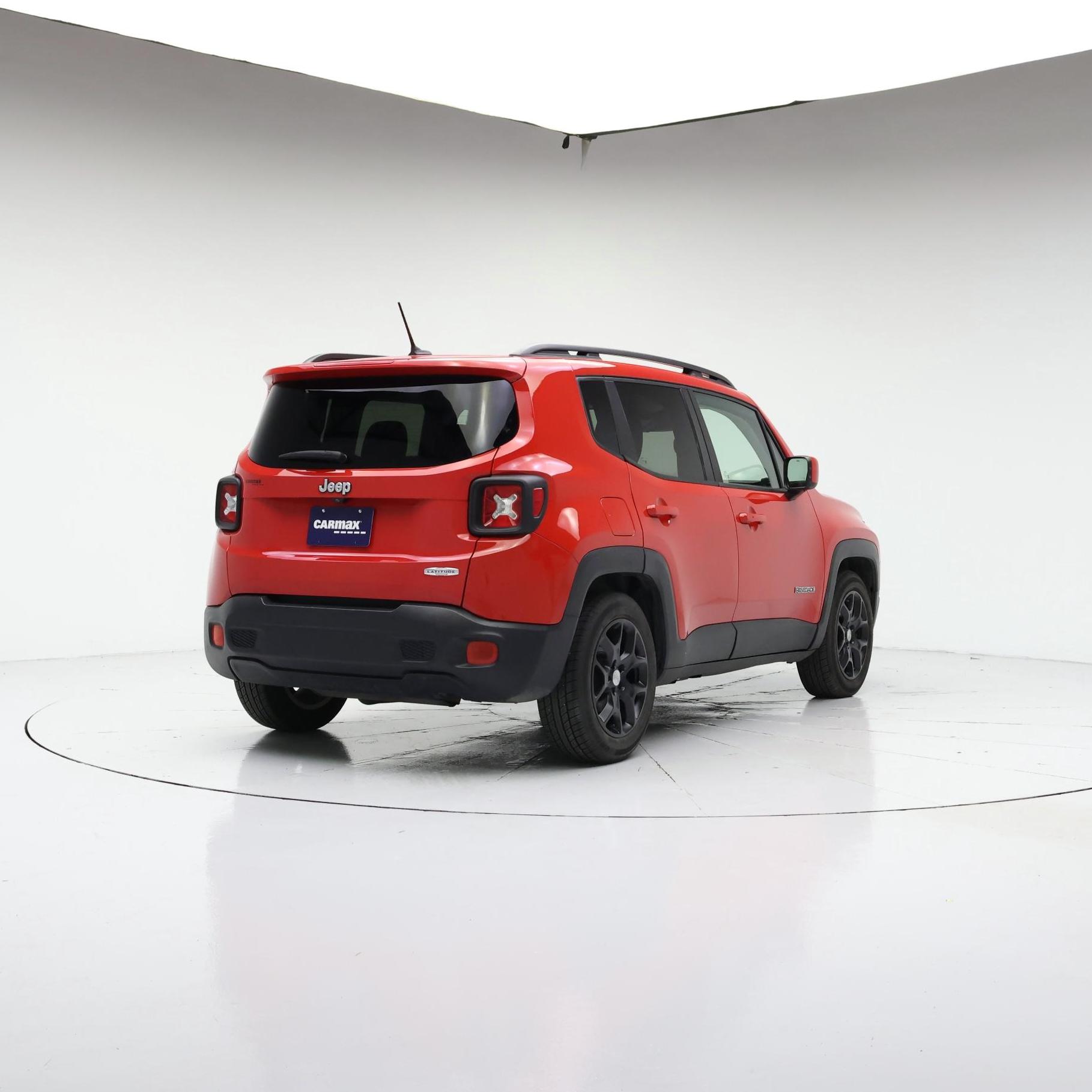 Thumbnail: 2015 Jeep Renegade - 4