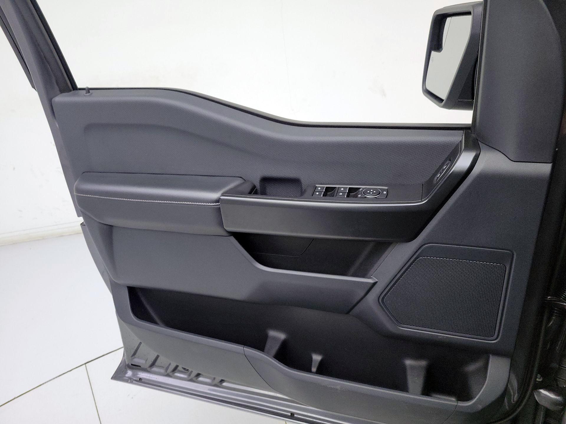 Thumbnail: 2022 Ford F-150 - 12