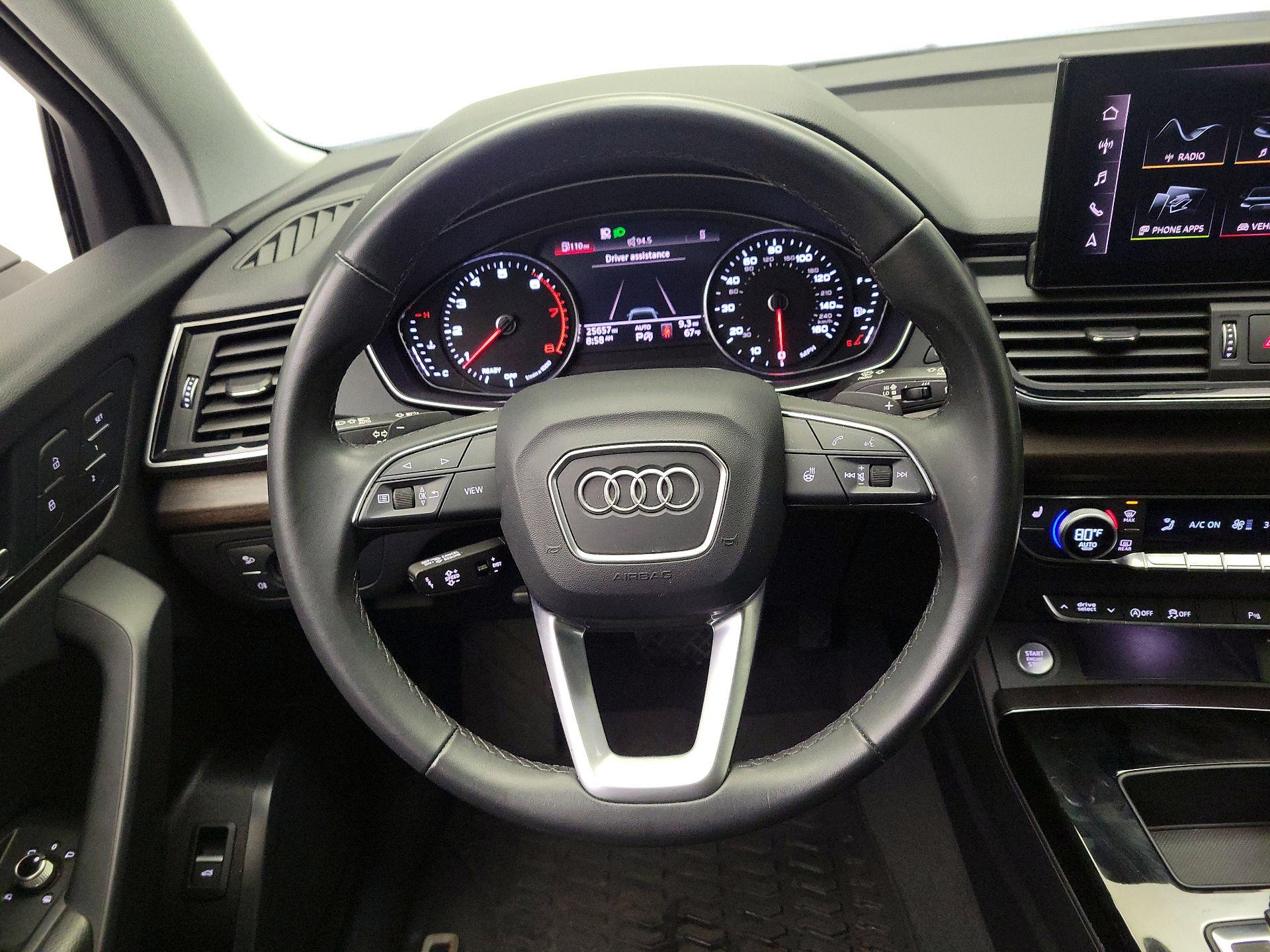 Thumbnail: 2023 Audi Q5 - 10