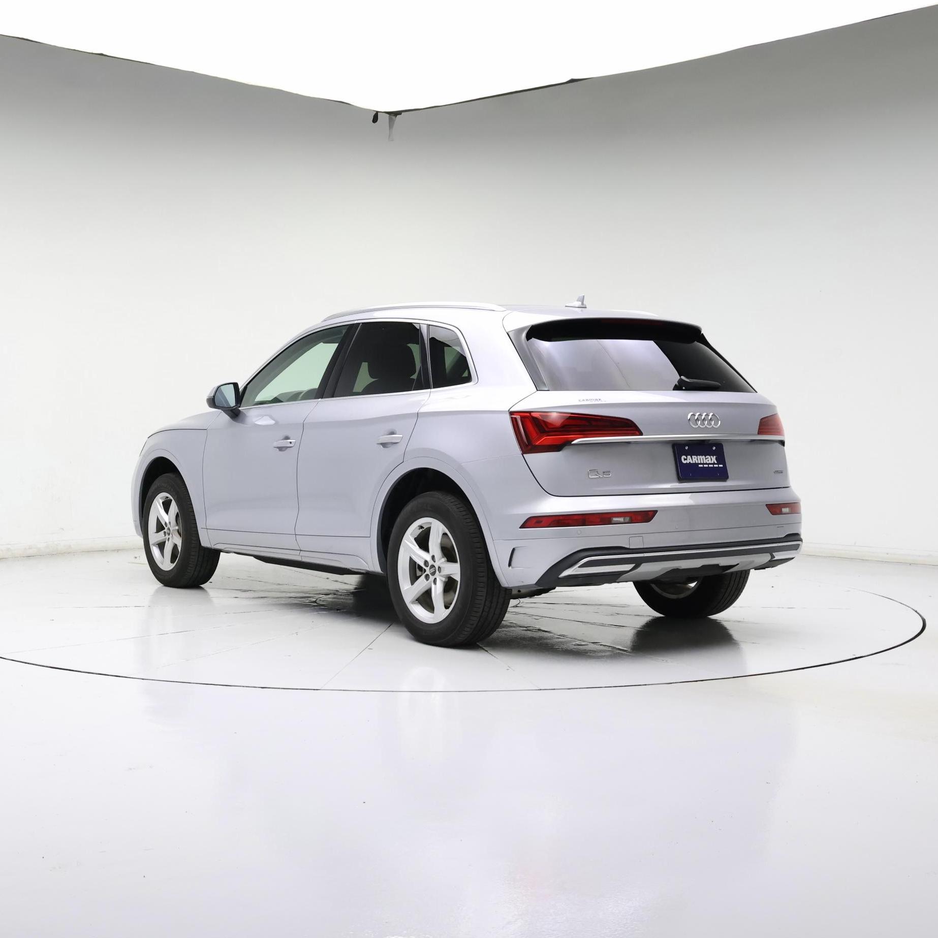 Thumbnail: 2023 Audi Q5 - 2