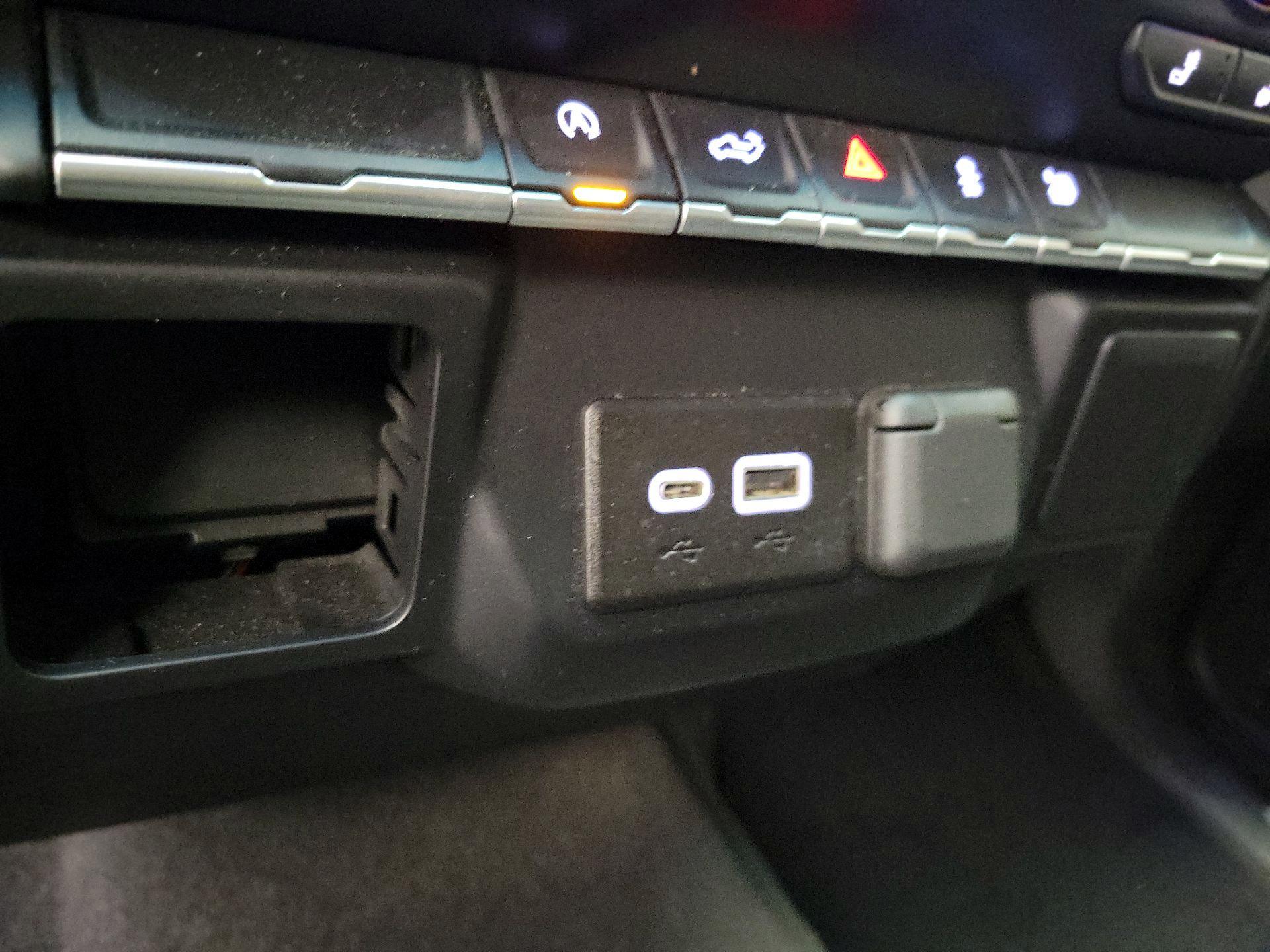 Thumbnail: 2022 Chevrolet Silverado 1500 - 18