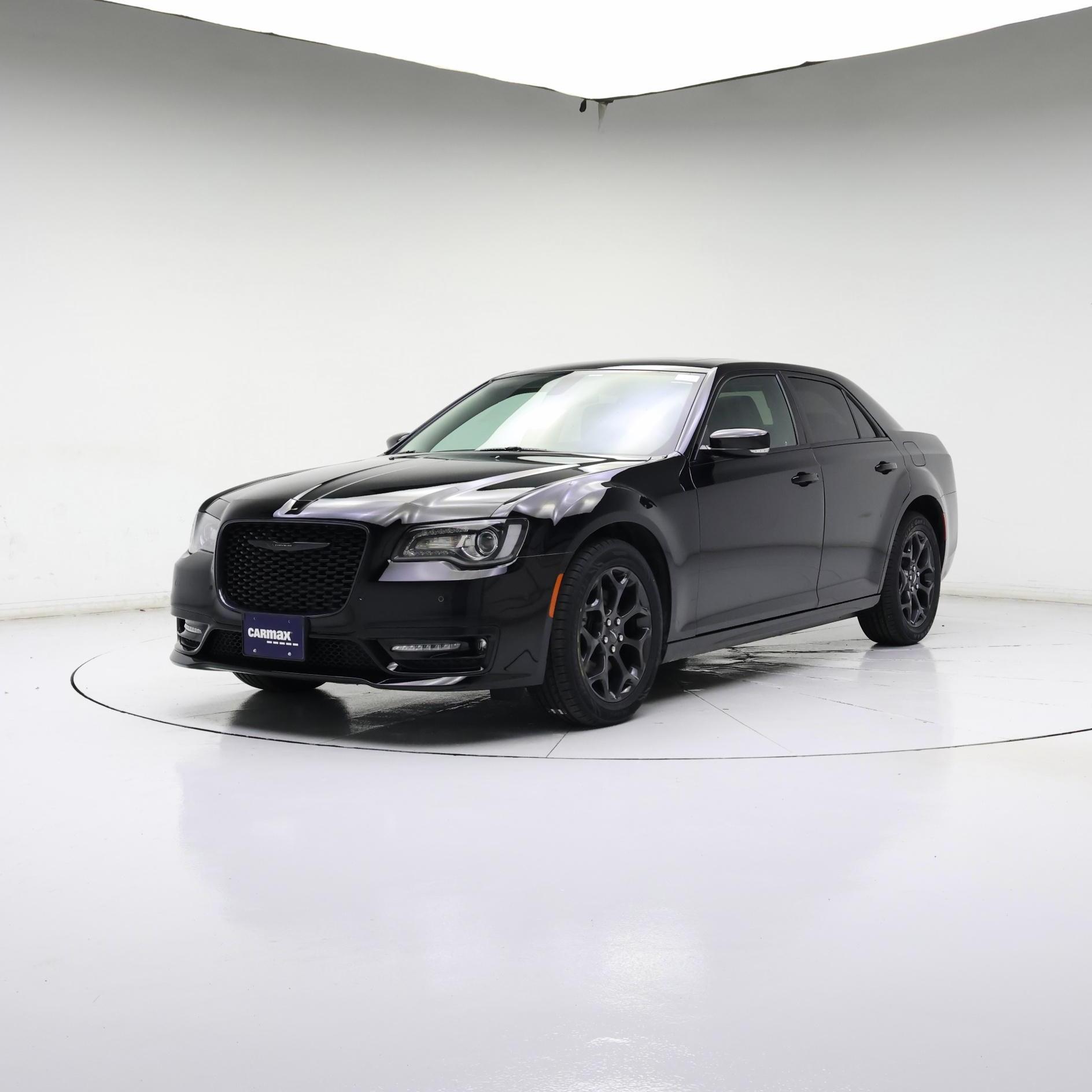Thumbnail: 2023 Chrysler 300 - 4