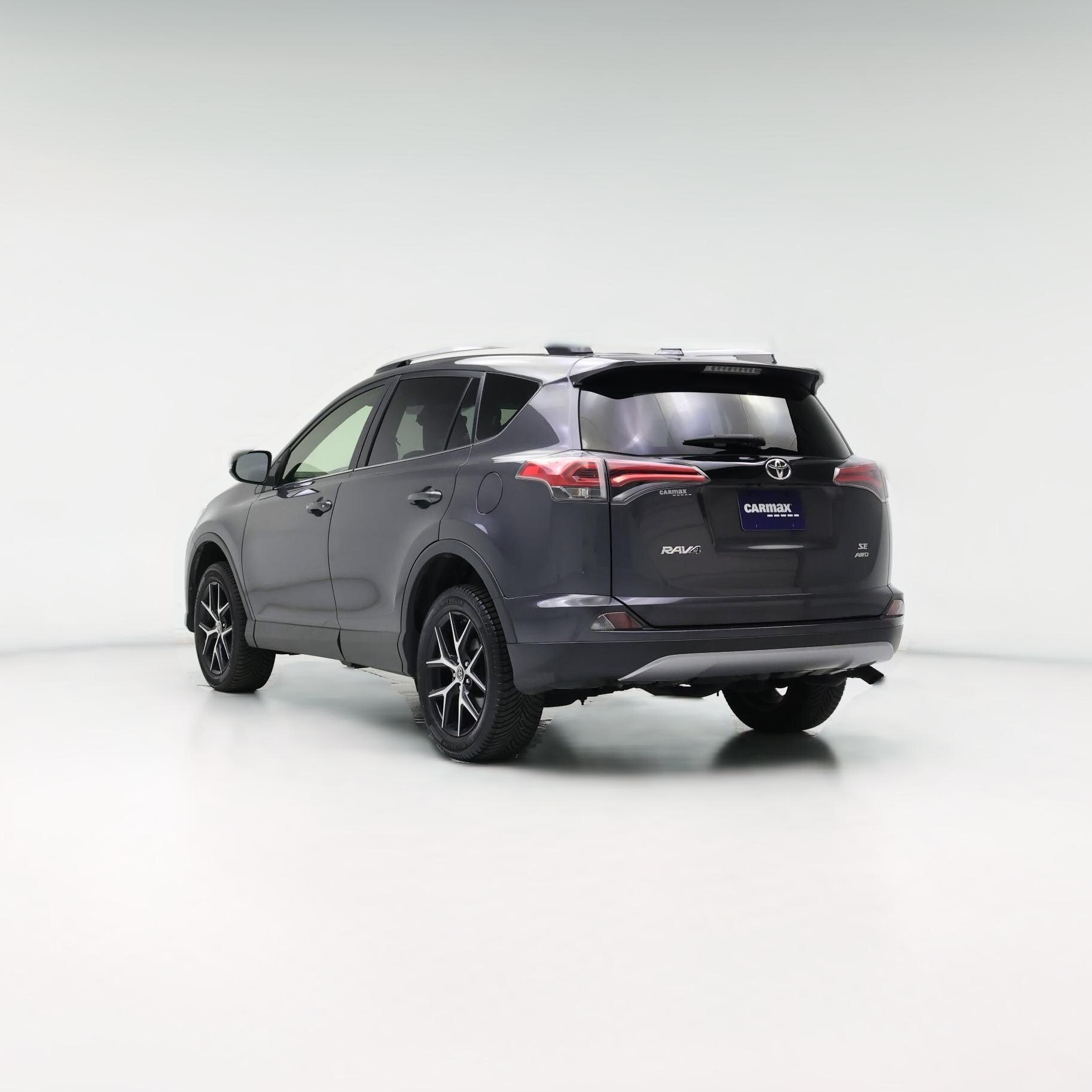 Thumbnail: 2017 Toyota RAV4 - 1