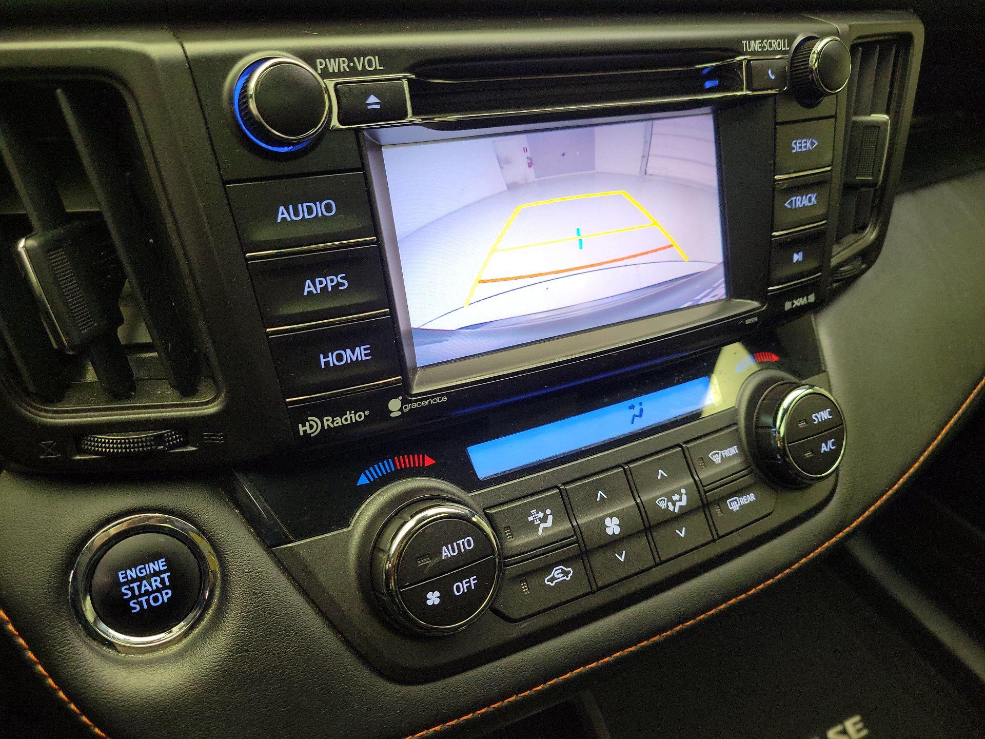Thumbnail: 2017 Toyota RAV4 - 14