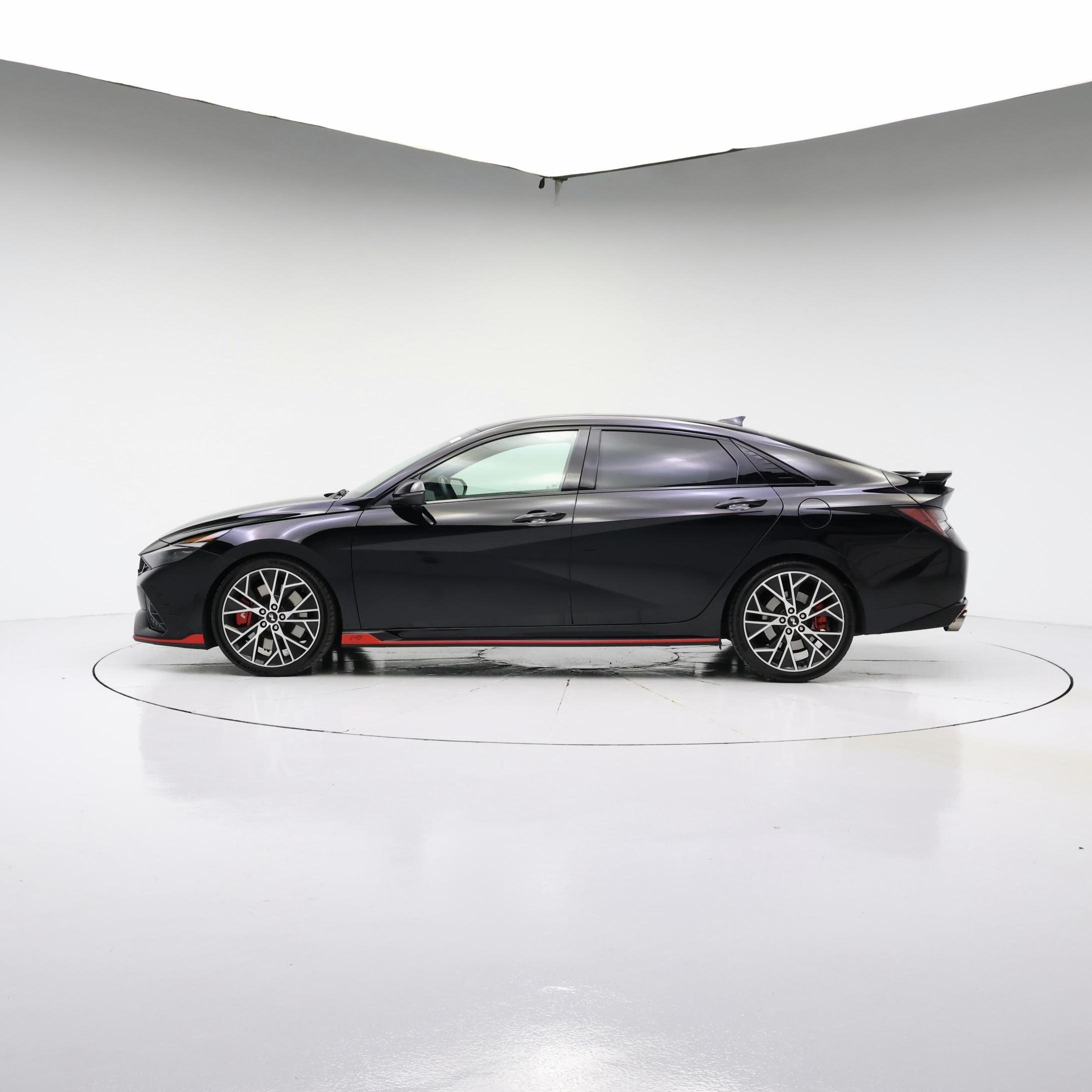 Thumbnail: 2023 Hyundai Elantra - 3