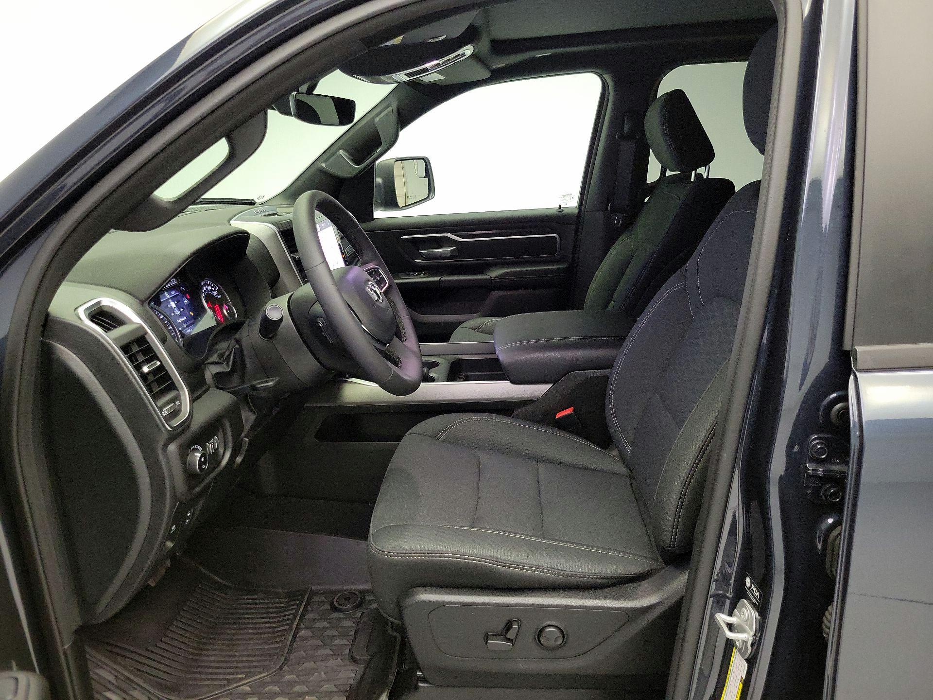 Thumbnail: 2026 RAM 1500 - 11