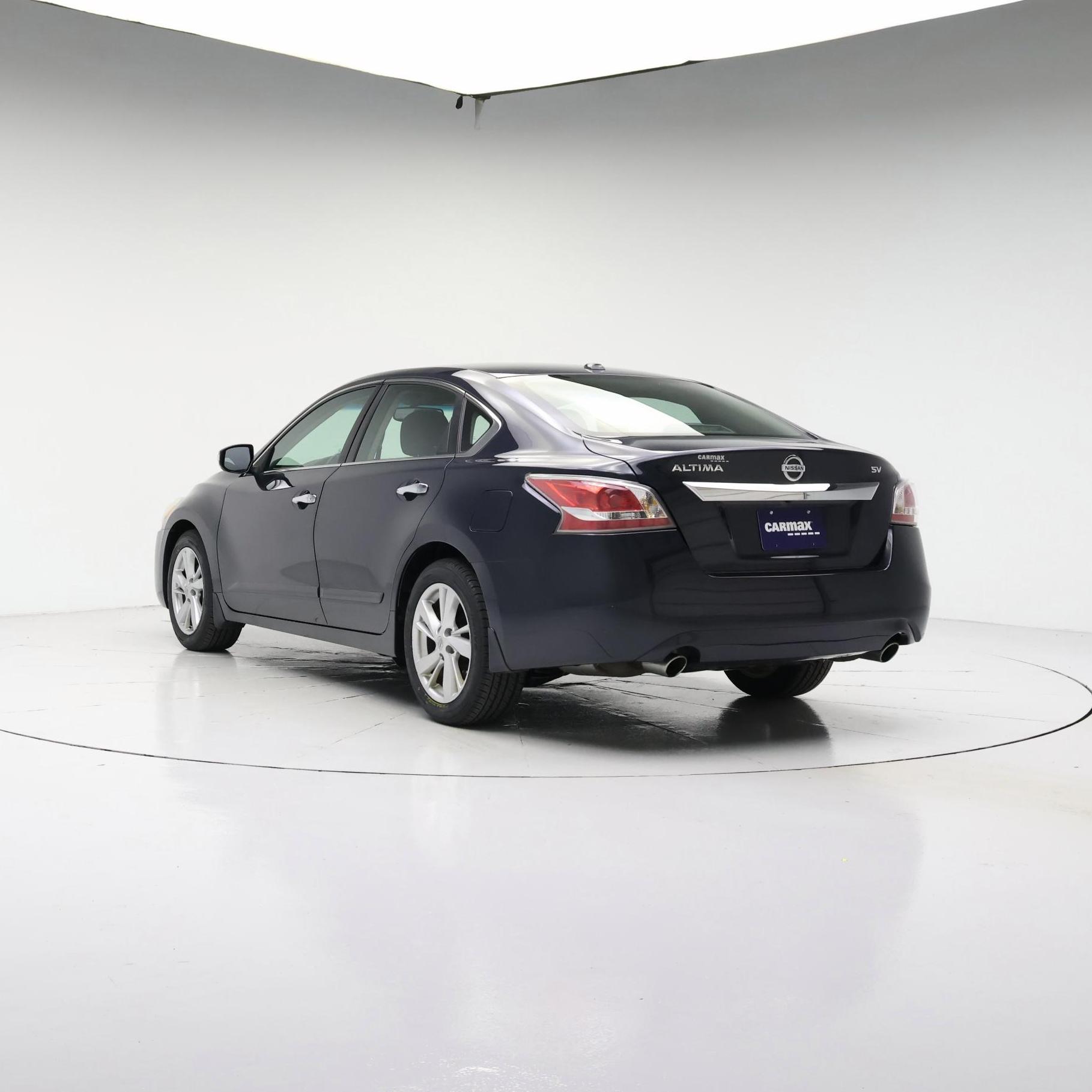 Thumbnail: 2015 Nissan Altima - 2
