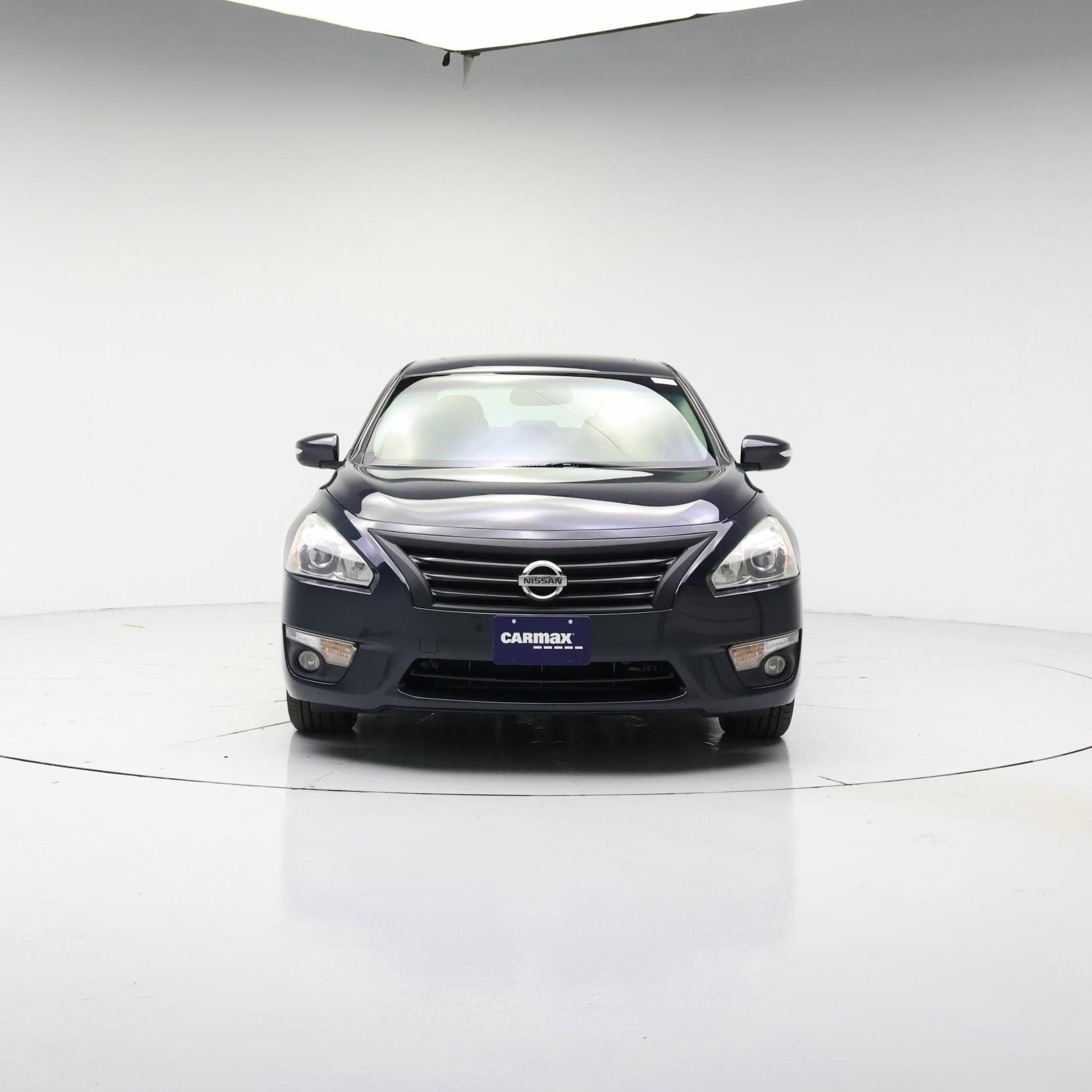 Thumbnail: 2015 Nissan Altima - 5
