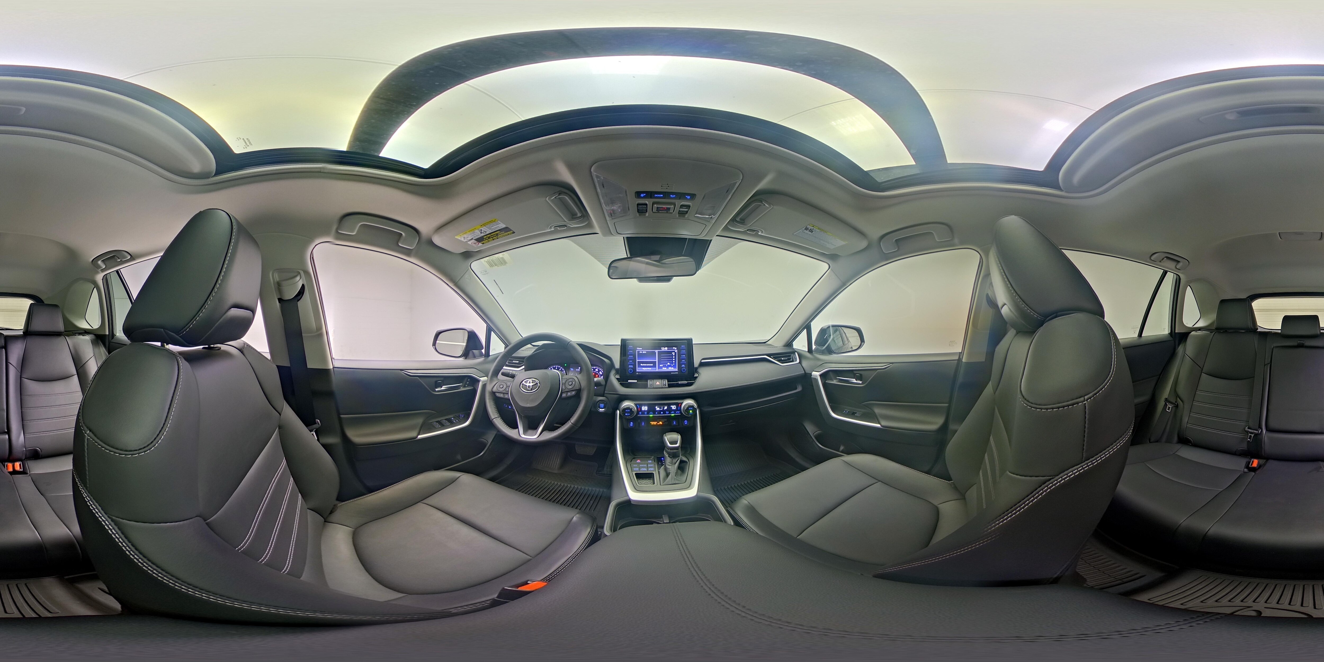 2022 Toyota RAV4 XLE Premium - Photo 24