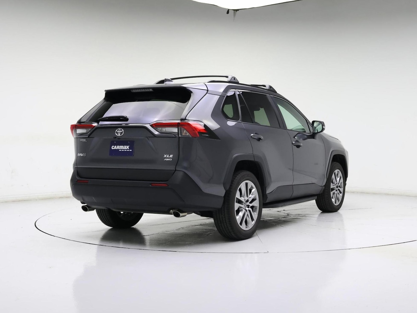 2022 Toyota RAV4 XLE Premium - Photo 9