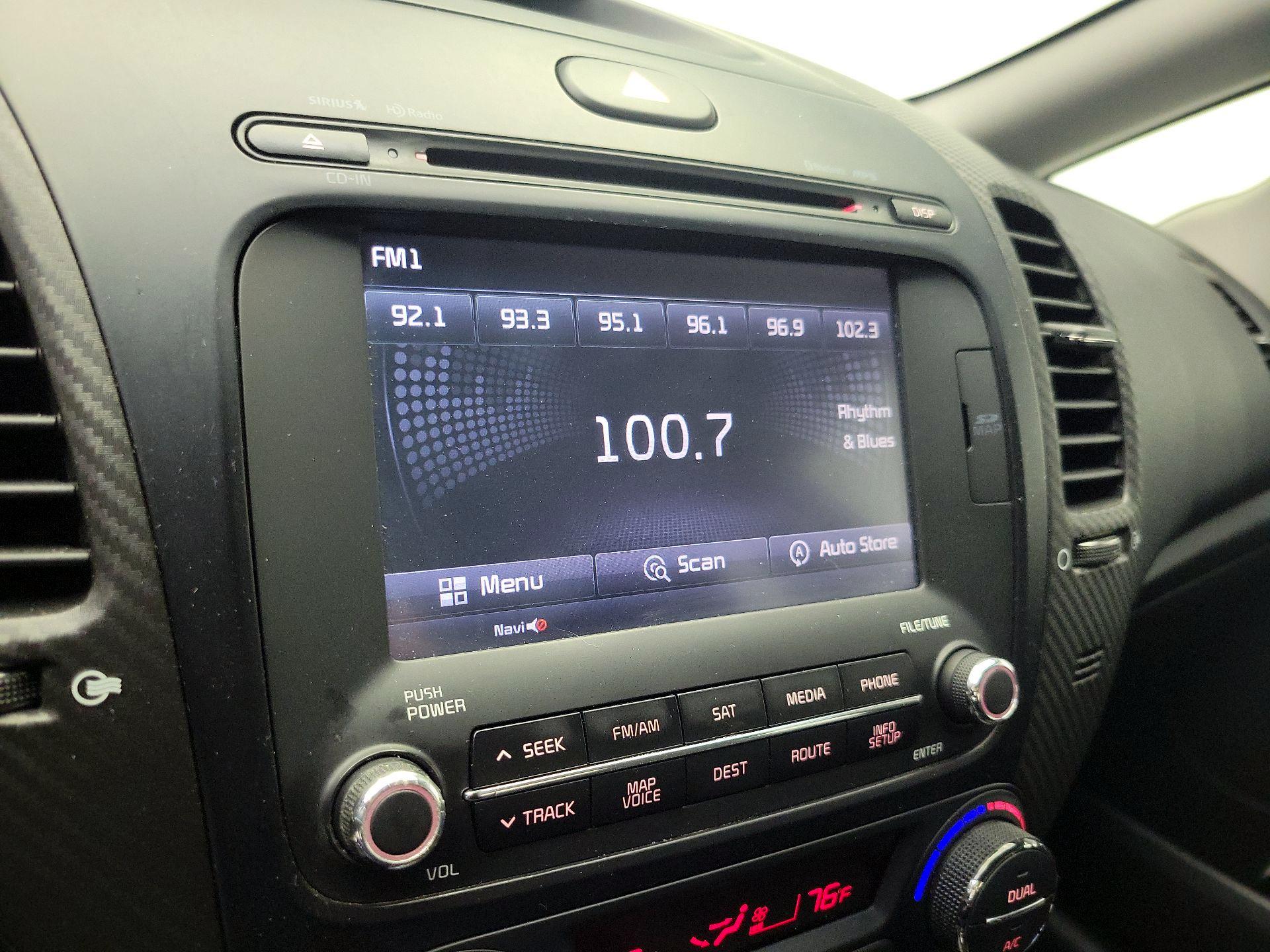 Thumbnail: 2014 Kia Forte - 15
