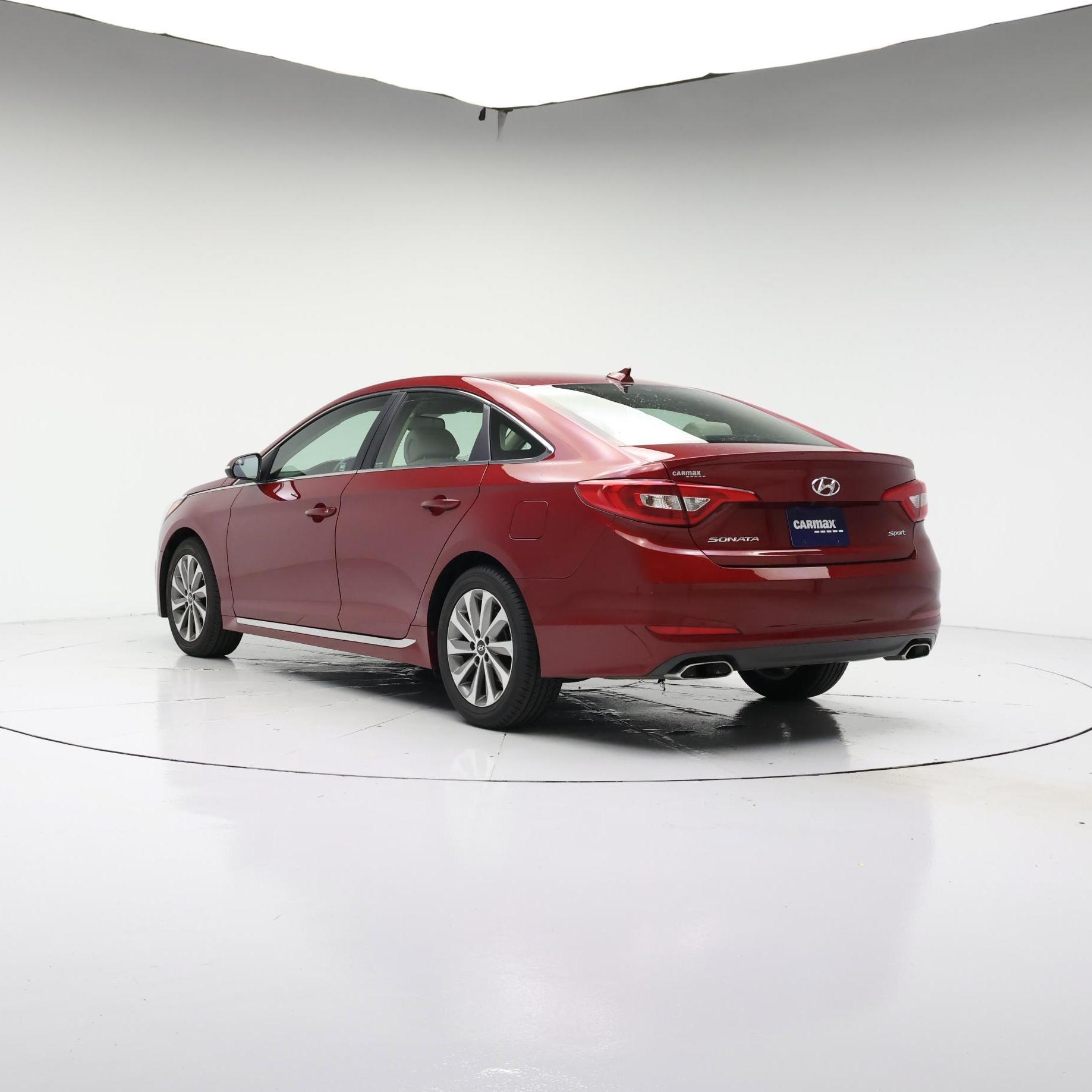 Thumbnail: 2015 Hyundai Sonata - 2