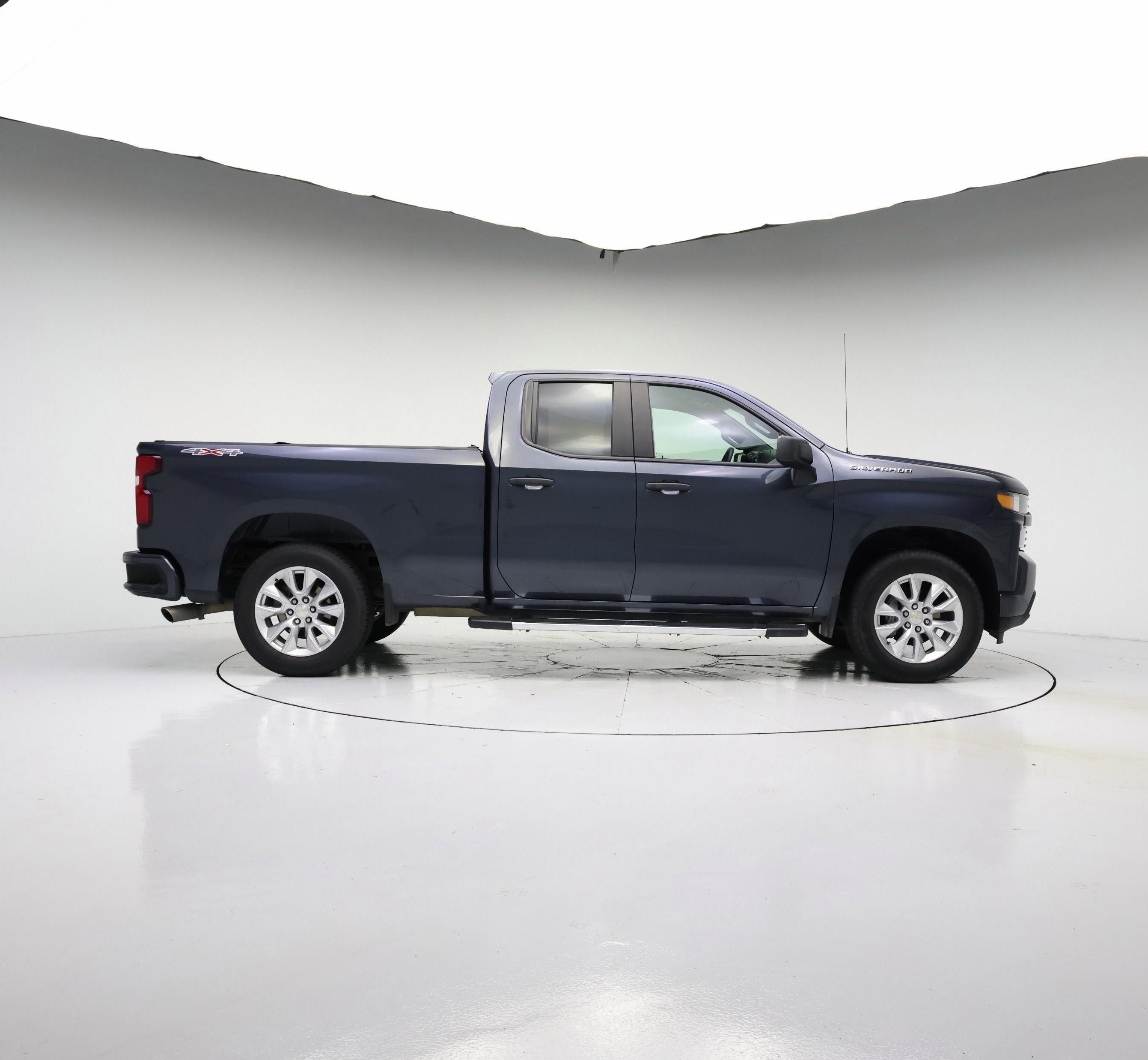 Thumbnail: 2021 Chevrolet Silverado 1500 - 3