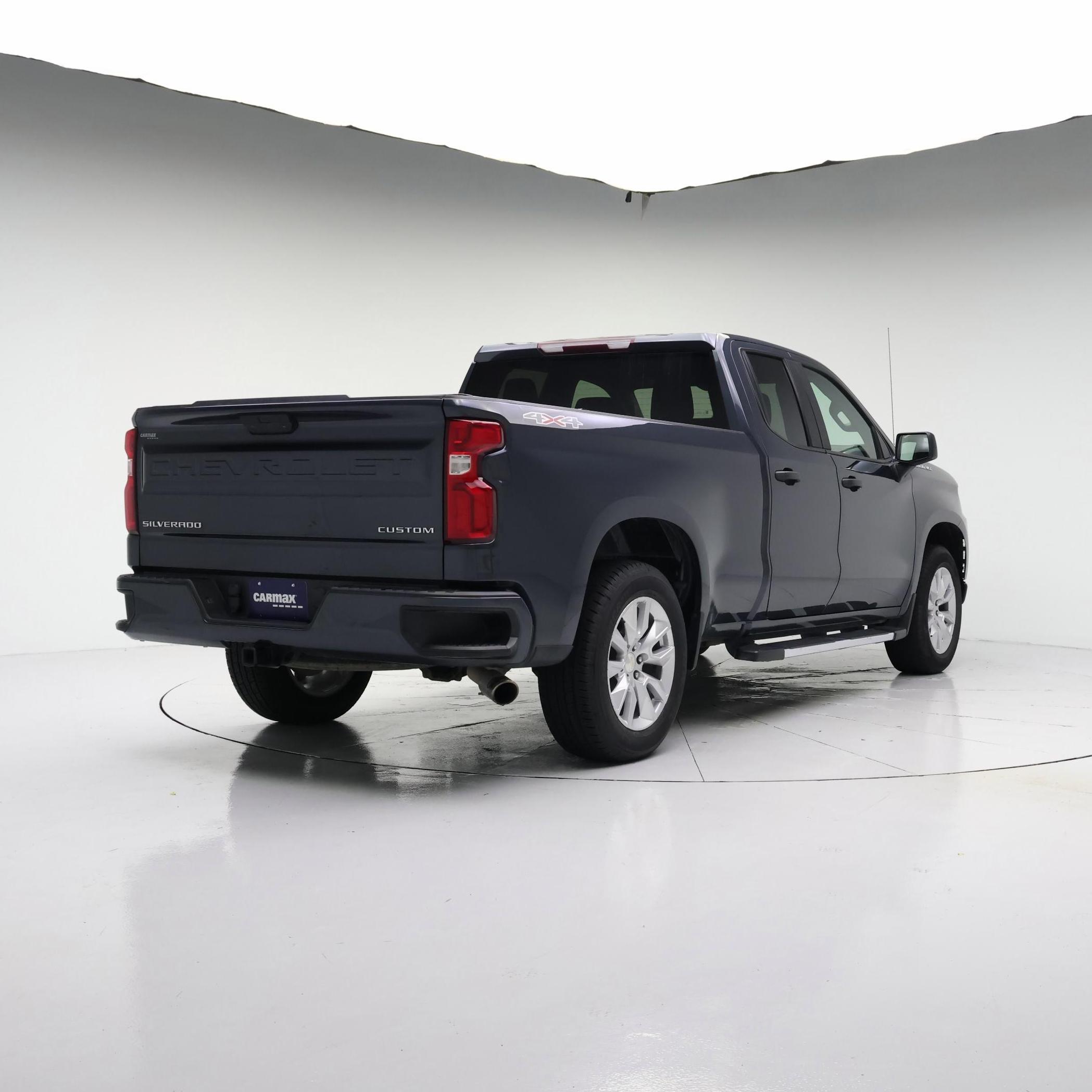 Thumbnail: 2021 Chevrolet Silverado 1500 - 4