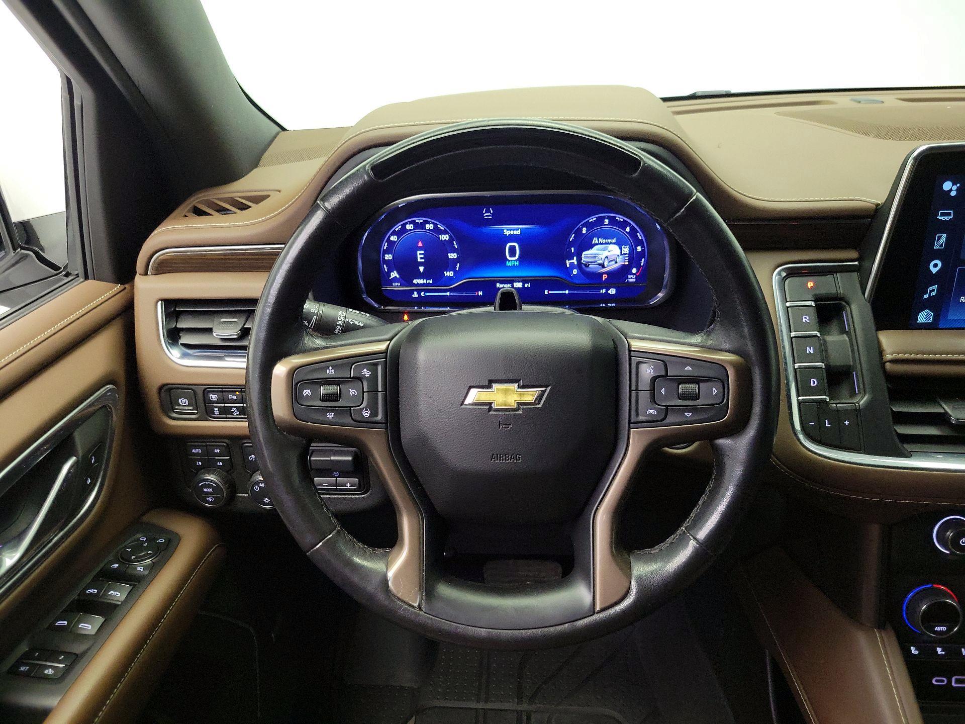 Thumbnail: 2023 Chevrolet Tahoe - 10