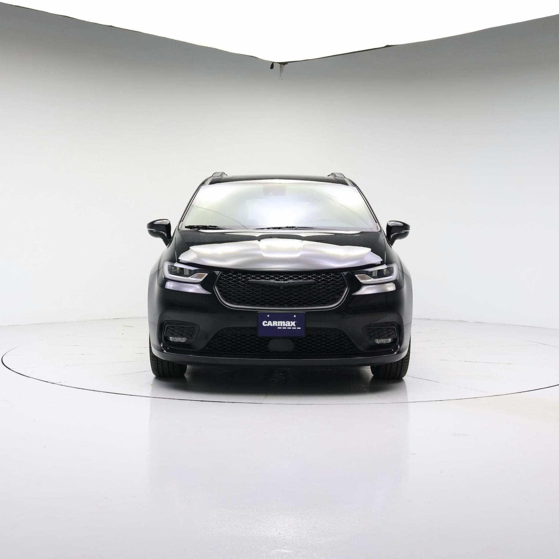 Thumbnail: 2023 Chrysler Pacifica - 5