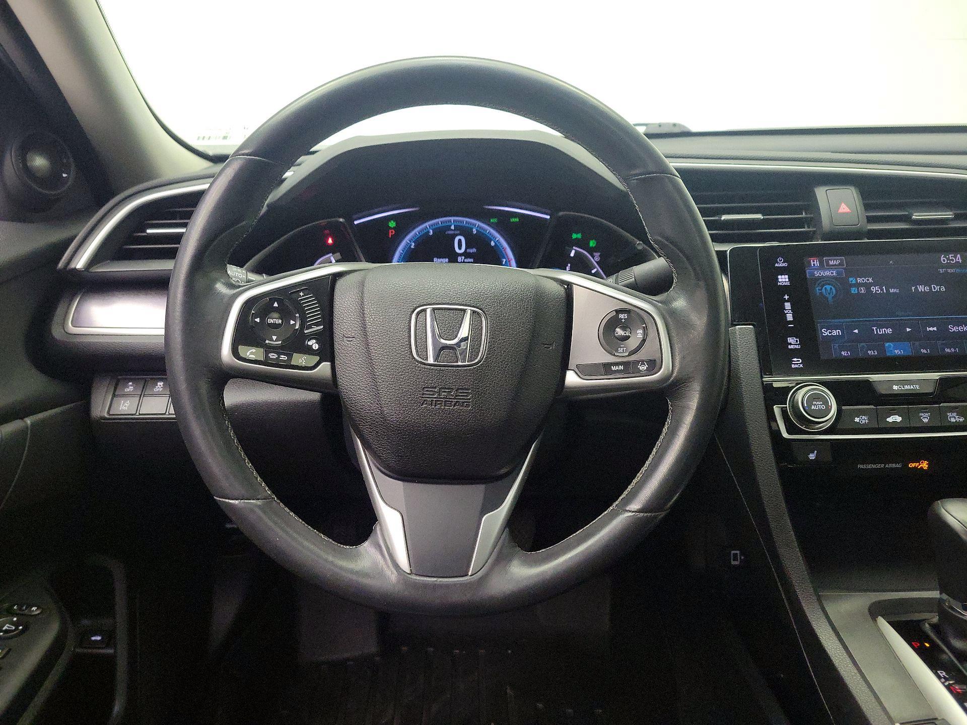 Thumbnail: 2016 Honda Civic - 10