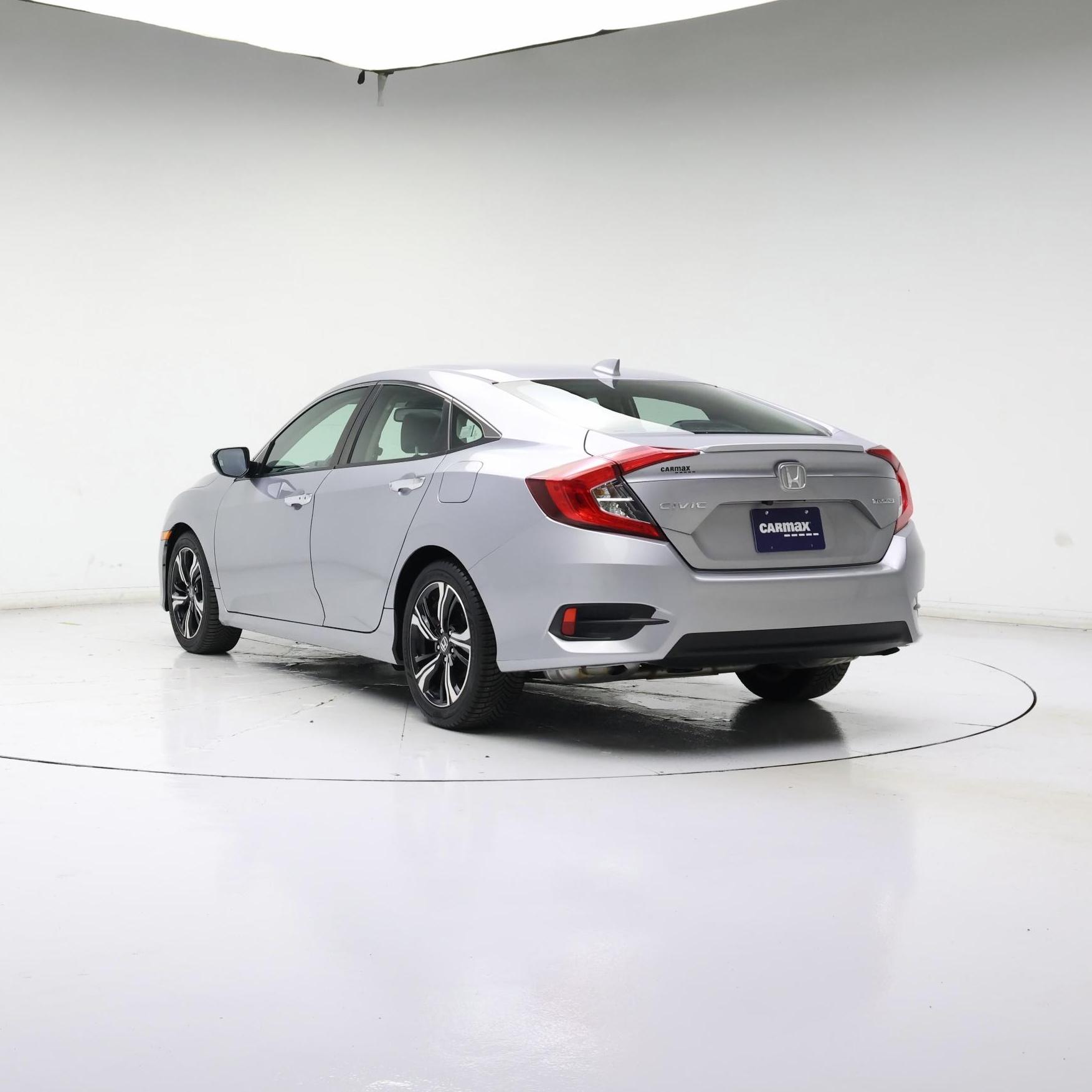 Thumbnail: 2016 Honda Civic - 2