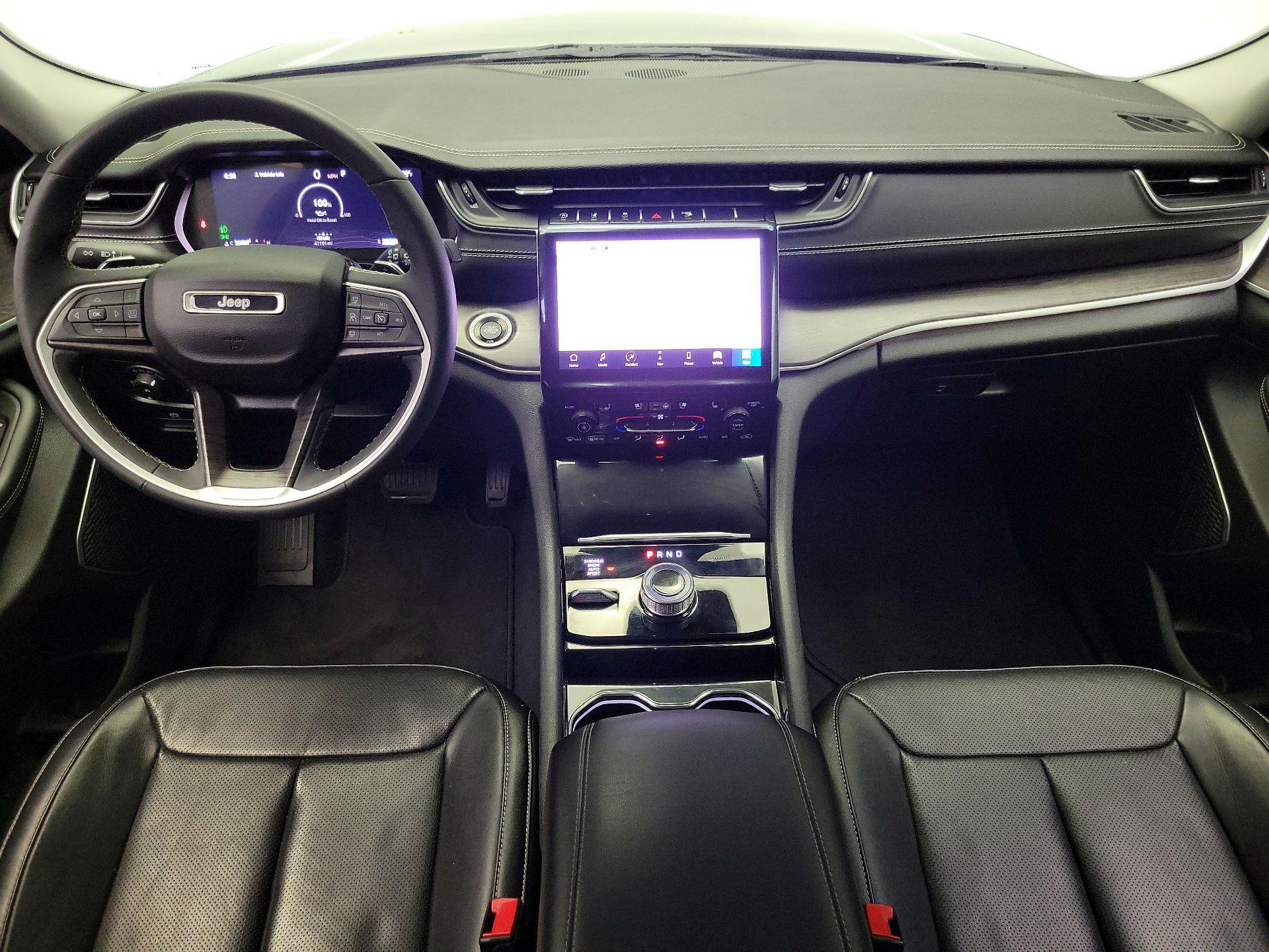 Thumbnail: 2023 Jeep Grand Cherokee L - 9