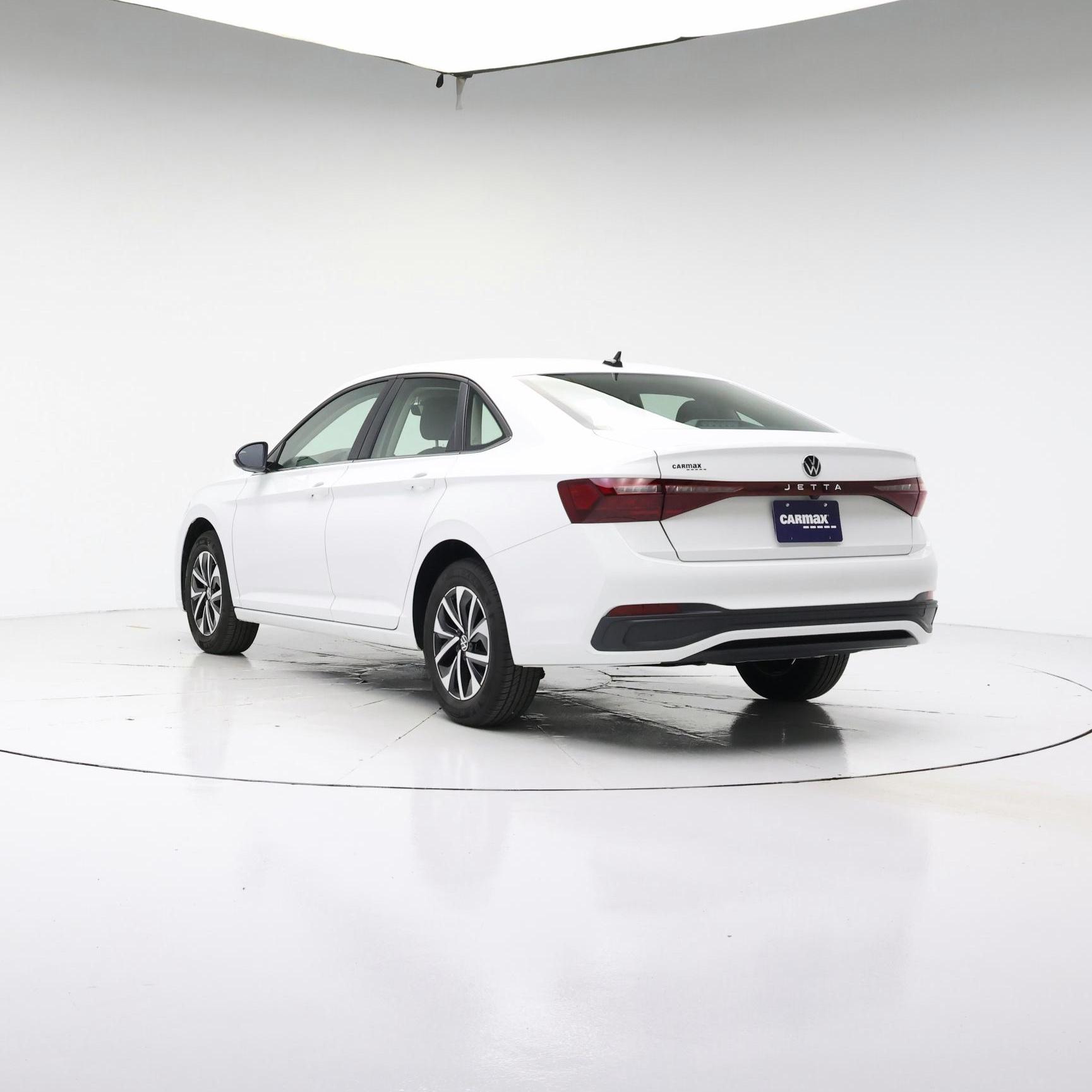 Thumbnail: 2025 Volkswagen Jetta - 2