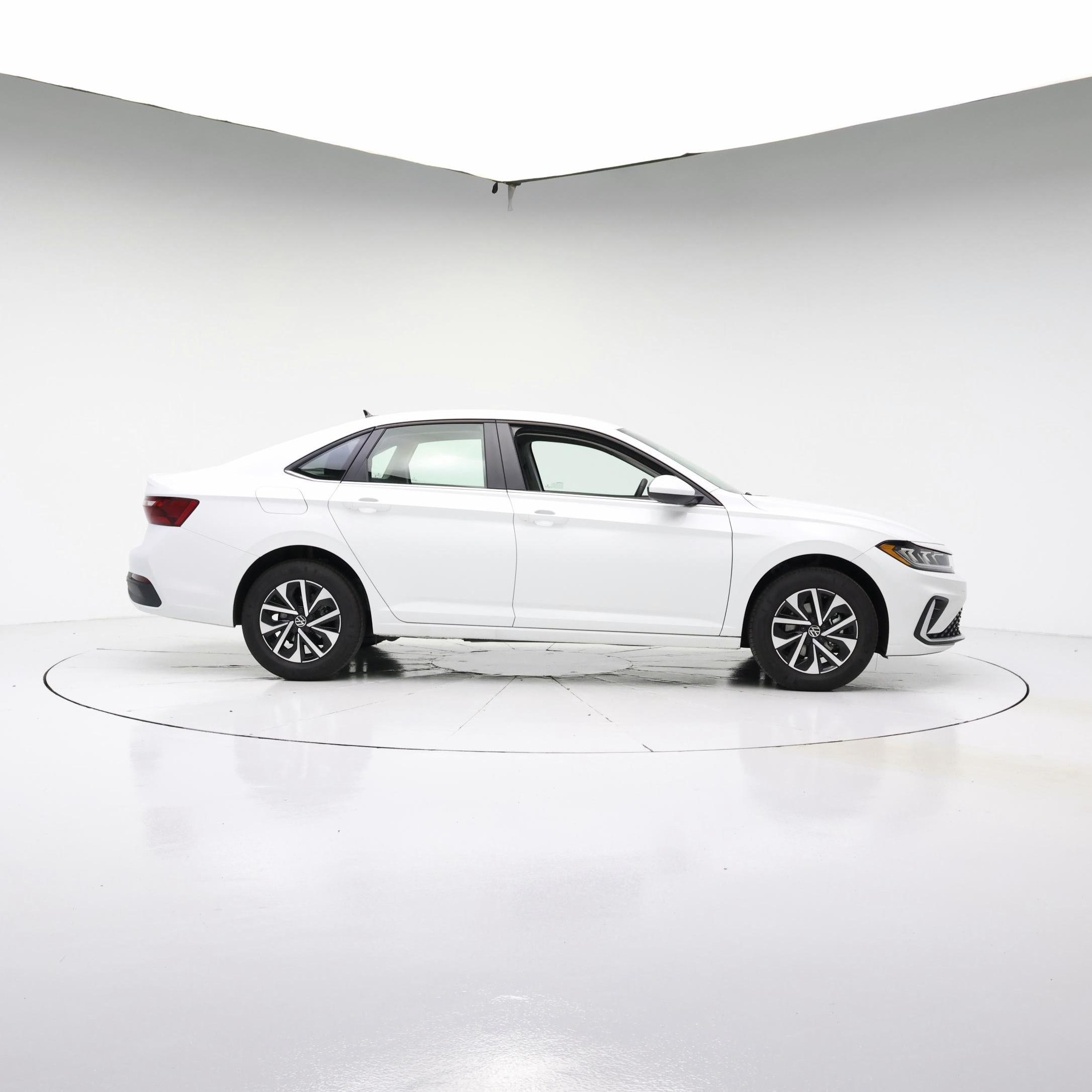 Thumbnail: 2025 Volkswagen Jetta - 7