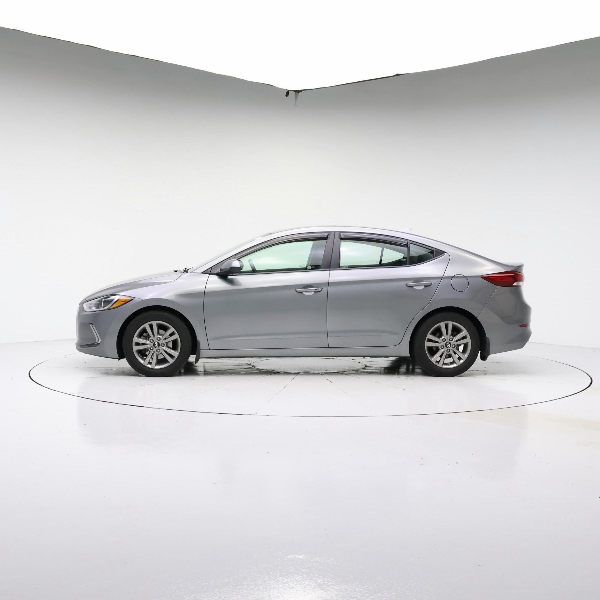 Thumbnail: 2018 Hyundai Elantra - 3