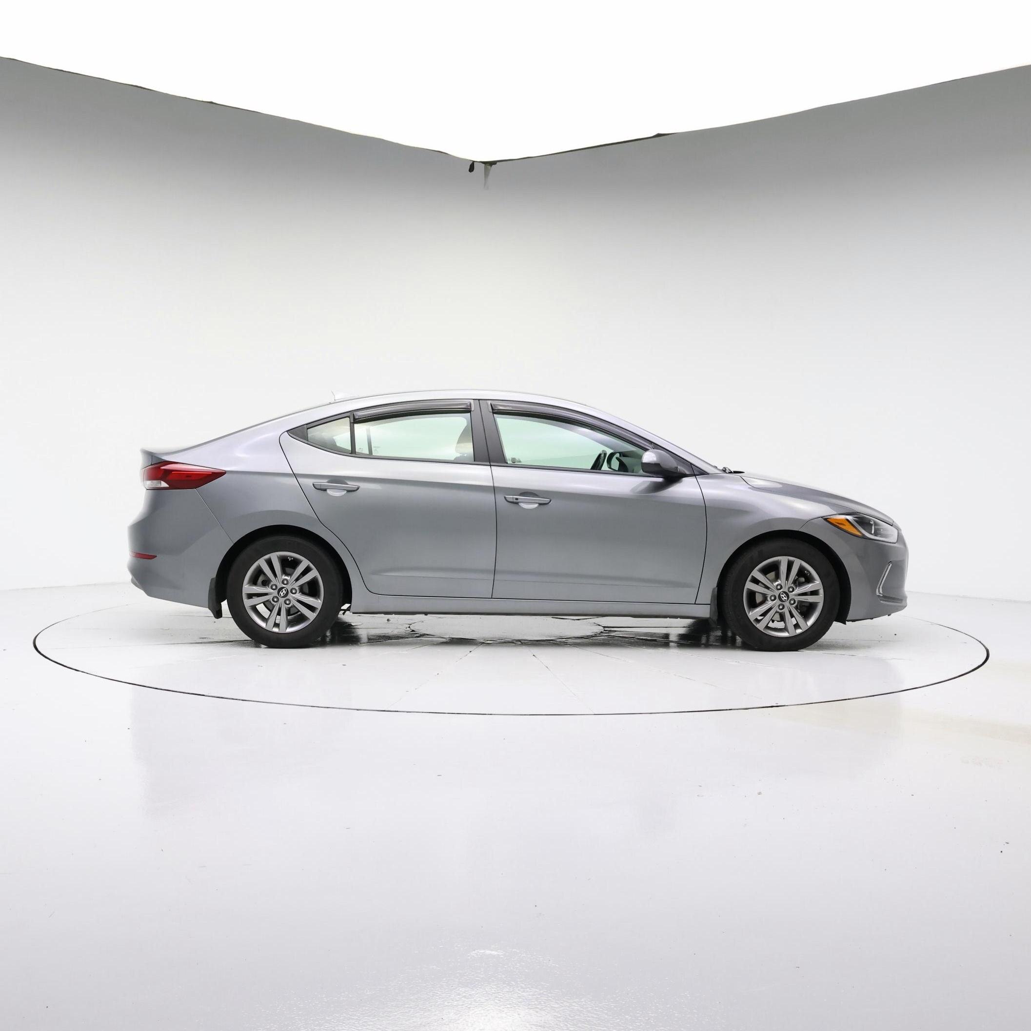 Thumbnail: 2018 Hyundai Elantra - 7