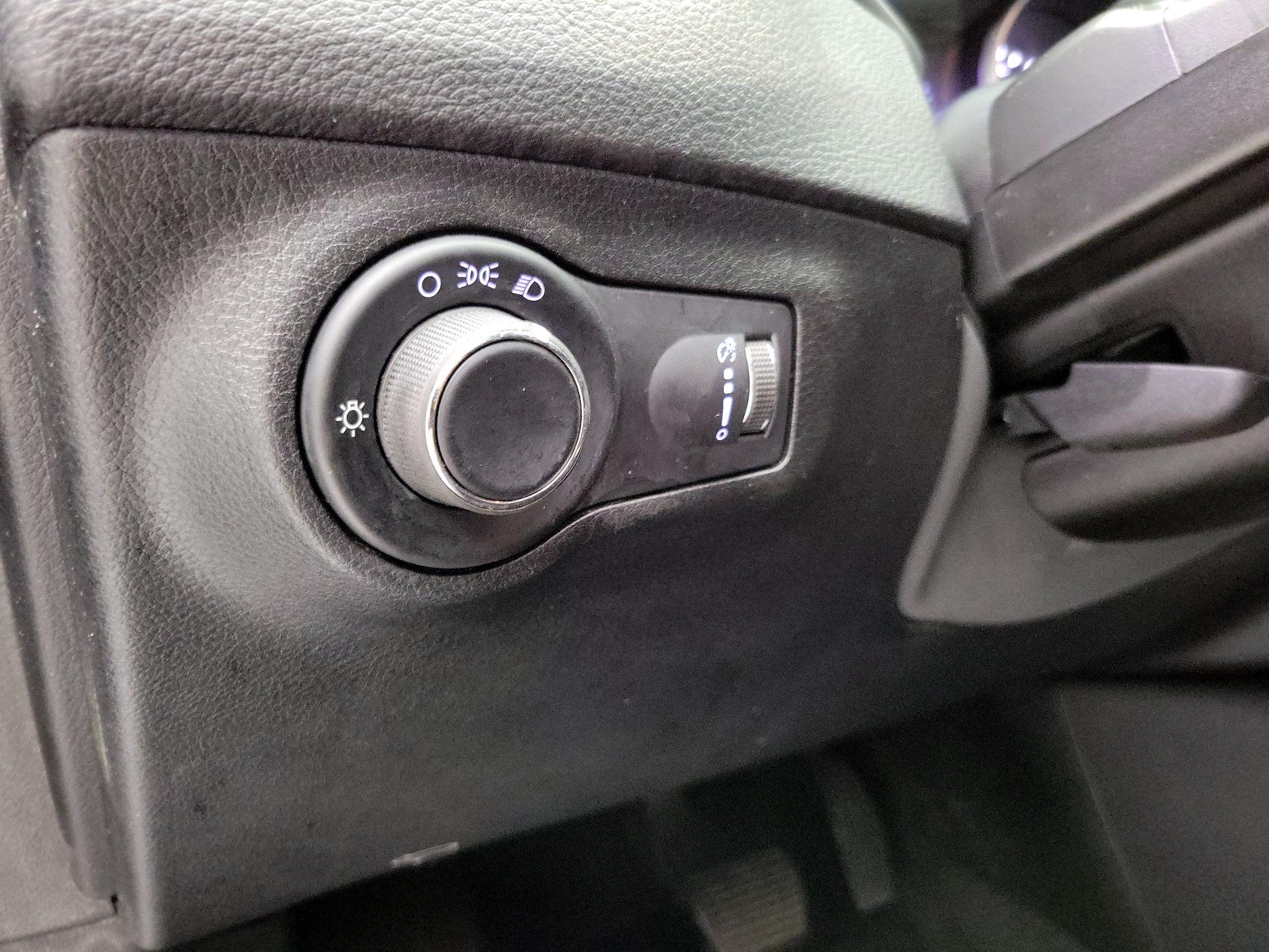 Thumbnail: 2019 Jeep Compass - 13