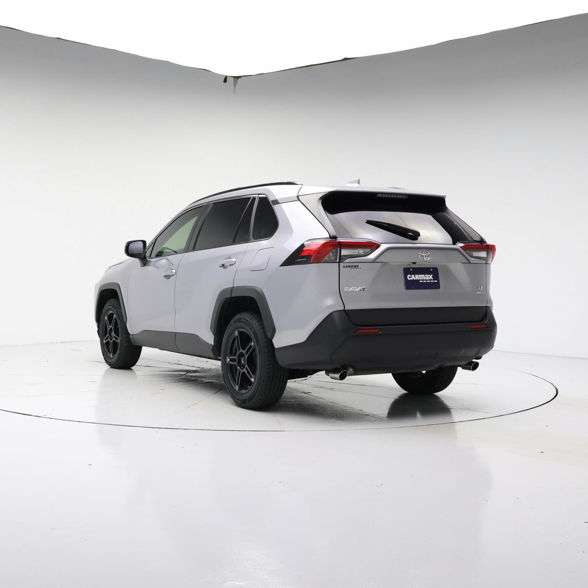 Thumbnail: 2020 Toyota RAV4 - 2