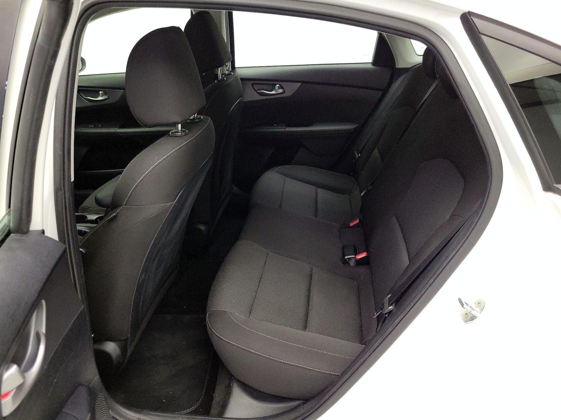 Thumbnail: 2020 Kia Forte - 19