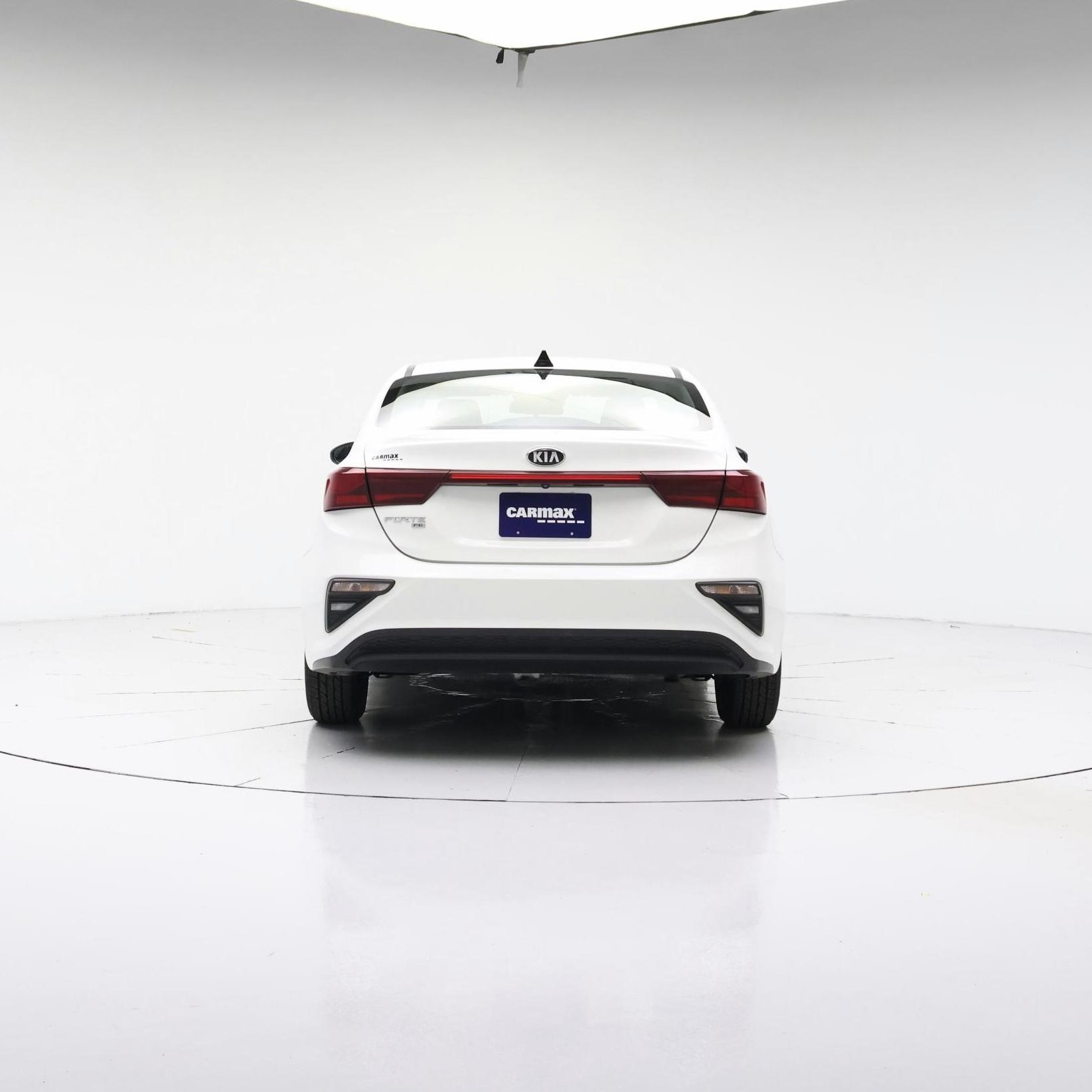 Thumbnail: 2020 Kia Forte - 6