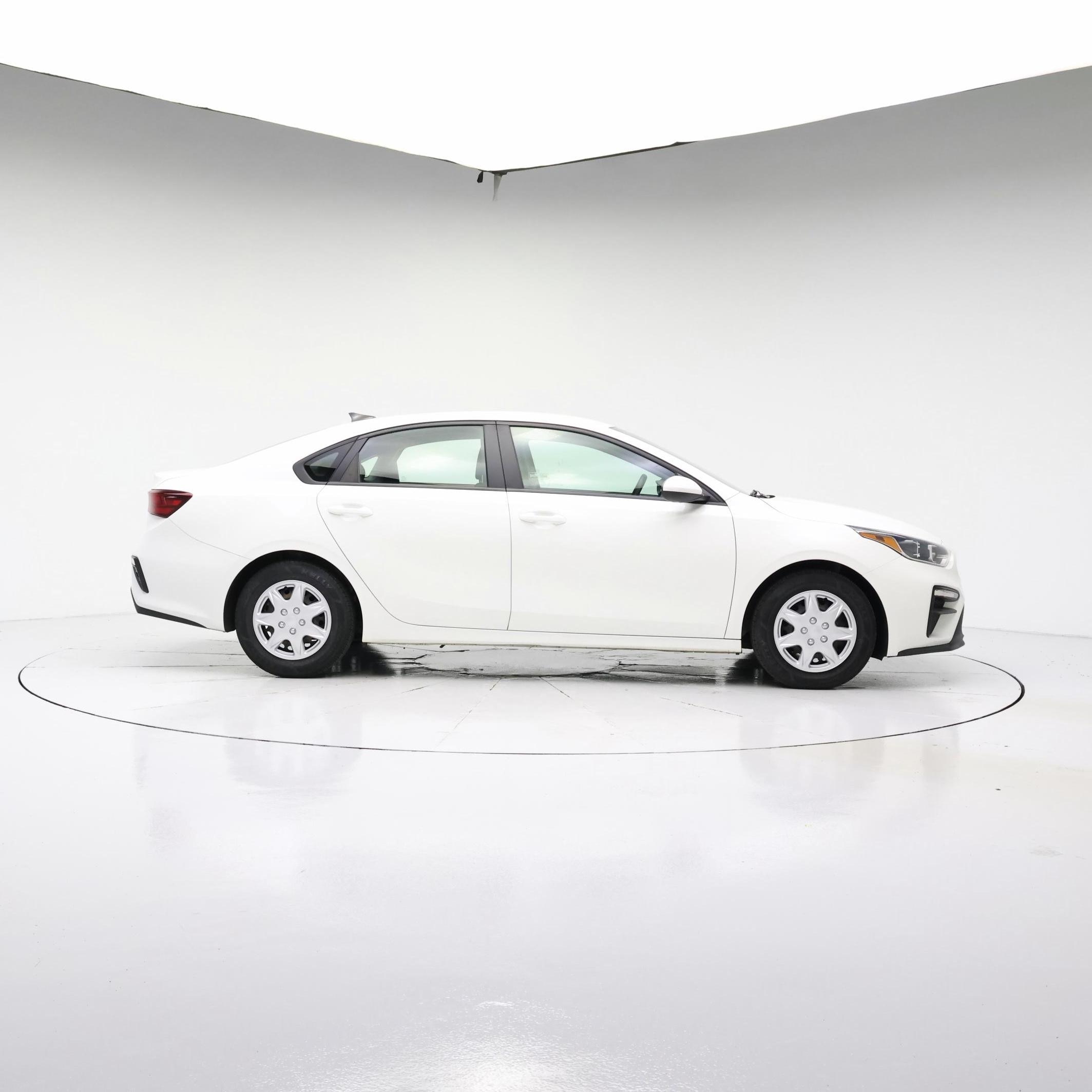 Thumbnail: 2020 Kia Forte - 7