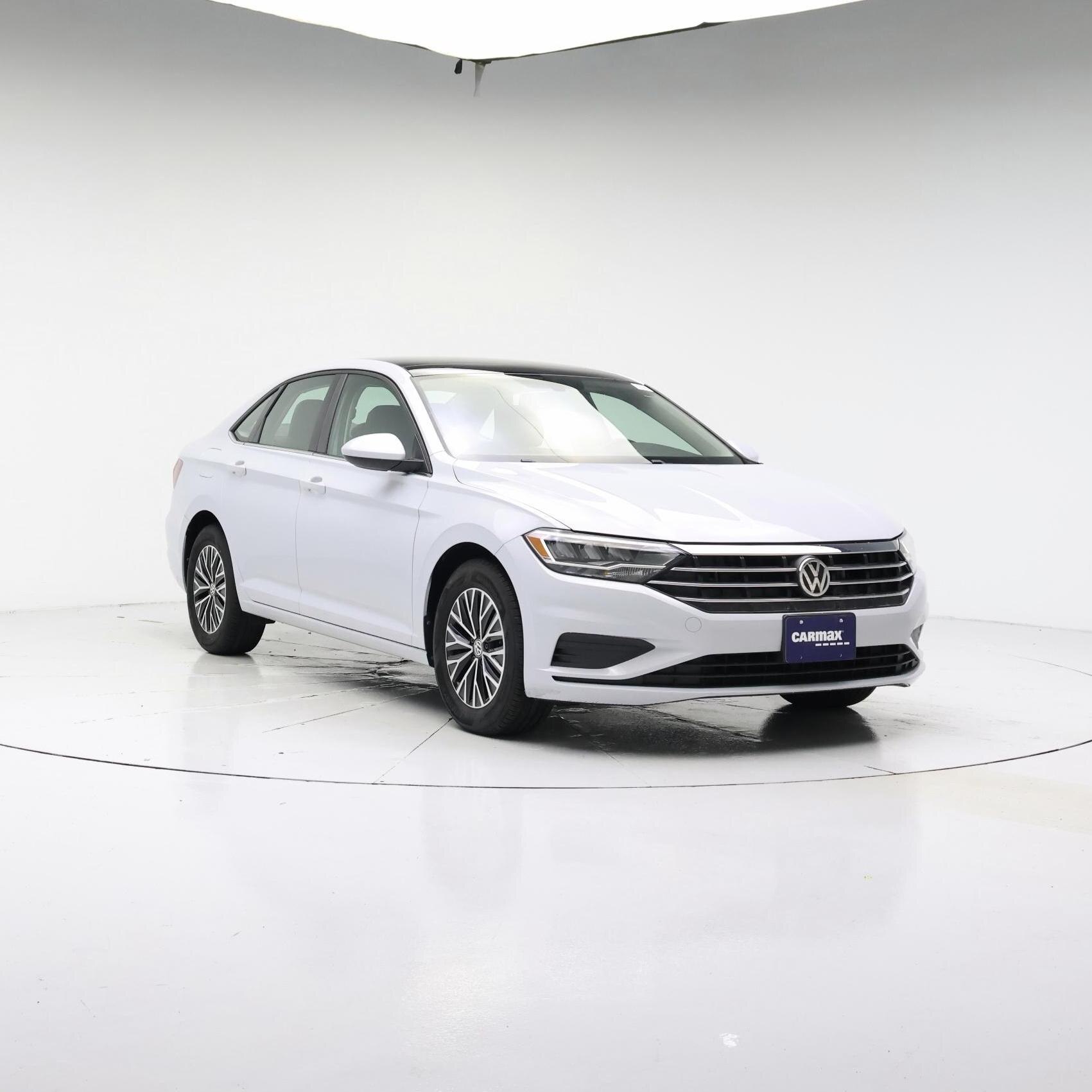  2019 Volkswagen Jetta SE FWD   