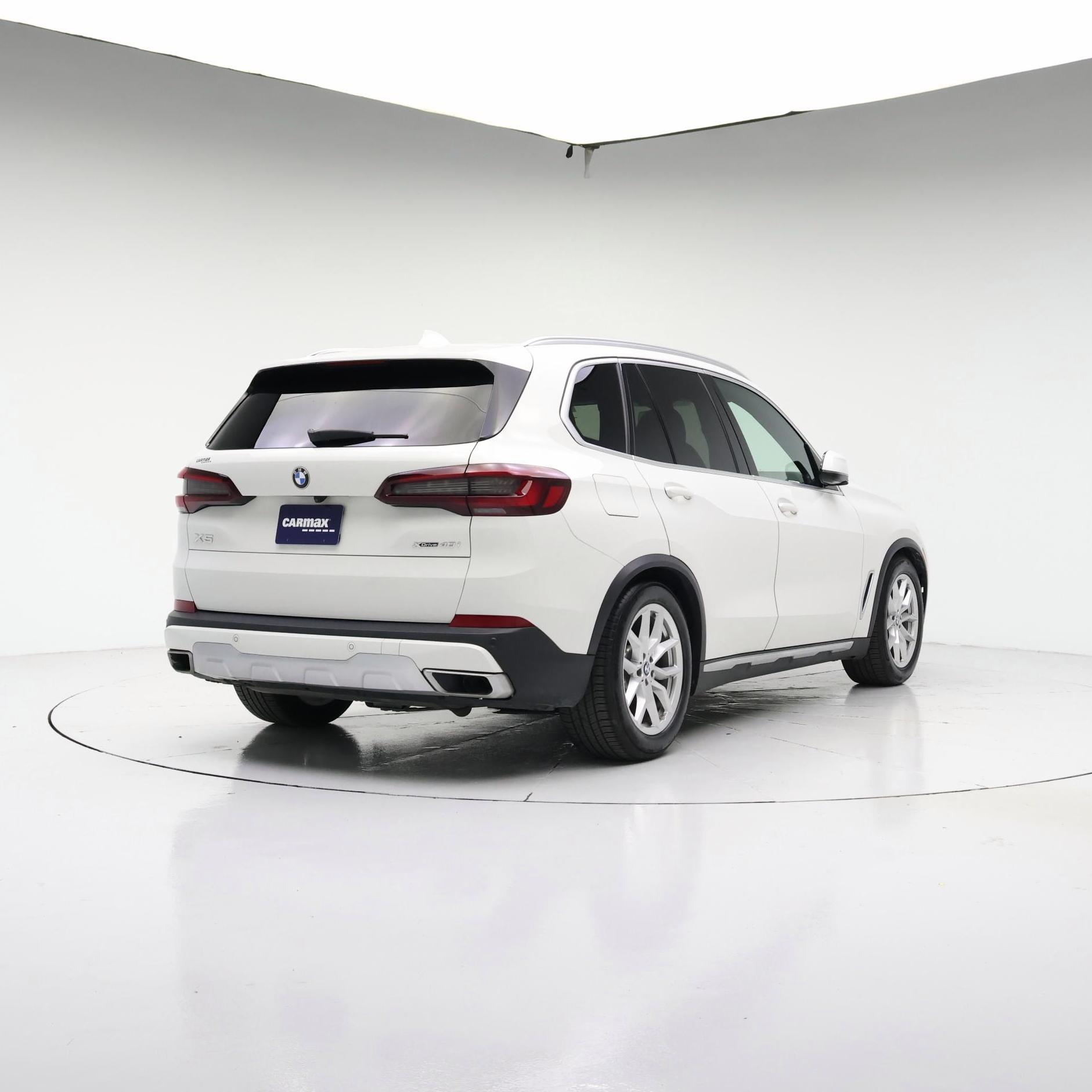 Thumbnail: 2020 BMW X5 - 8