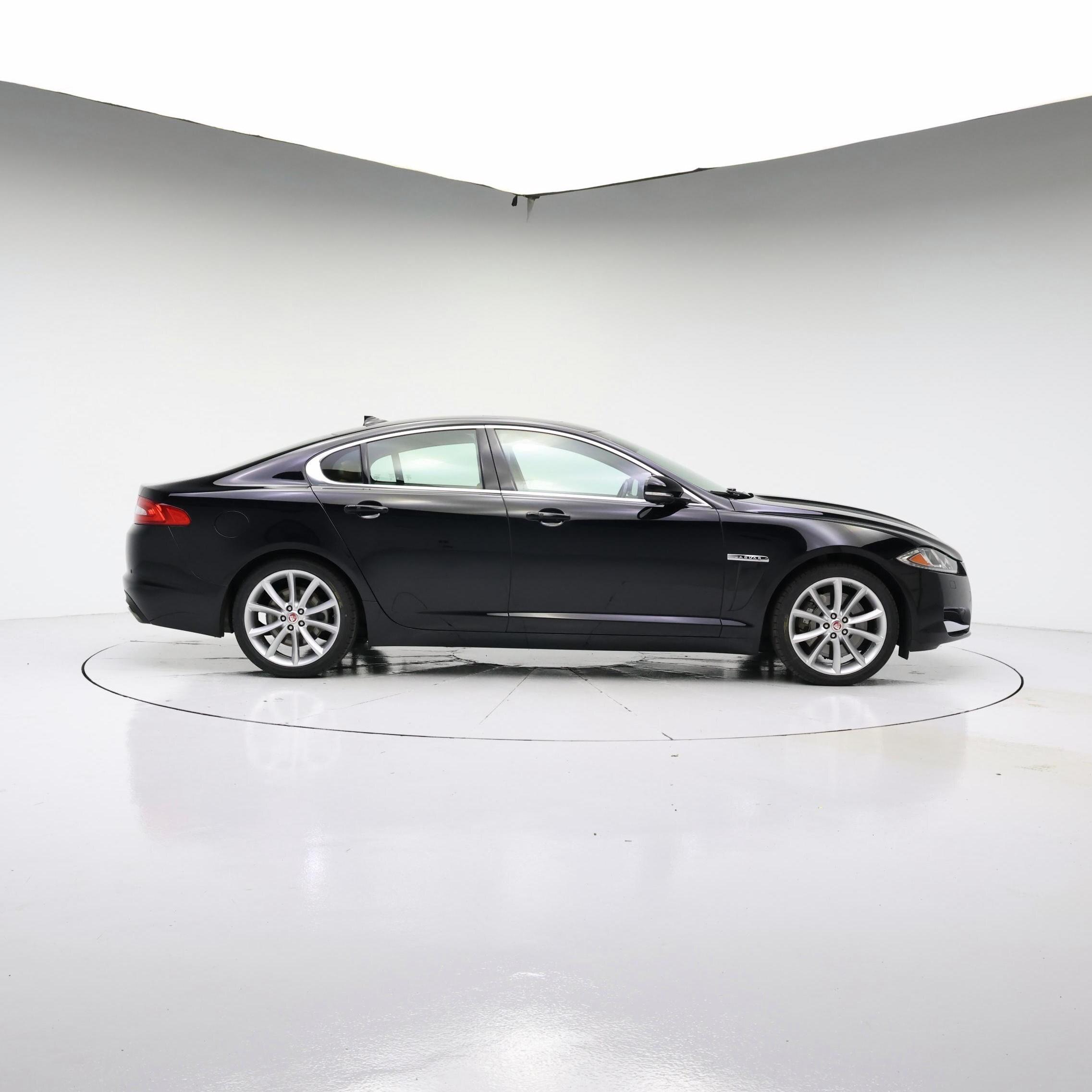 Thumbnail: 2015 Jaguar XF - 7