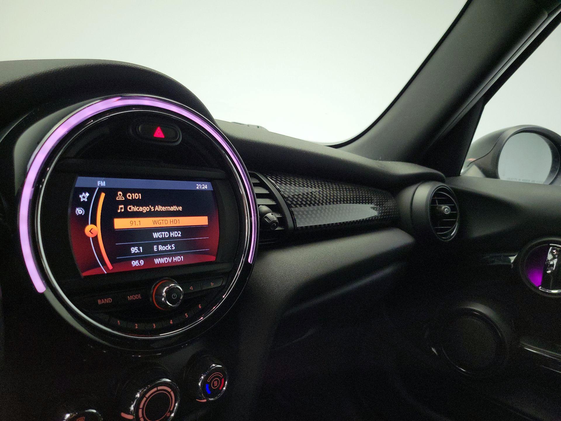 Thumbnail: 2019 MINI Cooper Hardtop - 15
