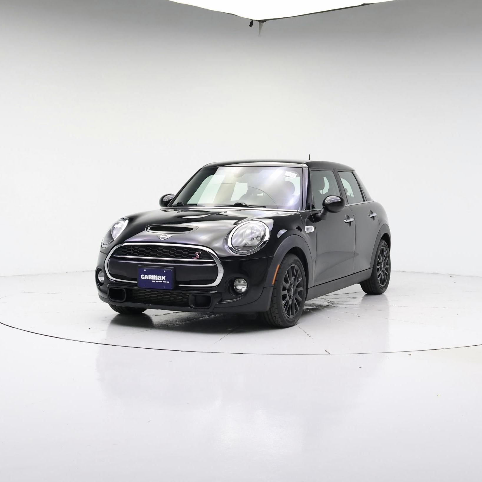 Thumbnail: 2019 MINI Cooper Hardtop - 4