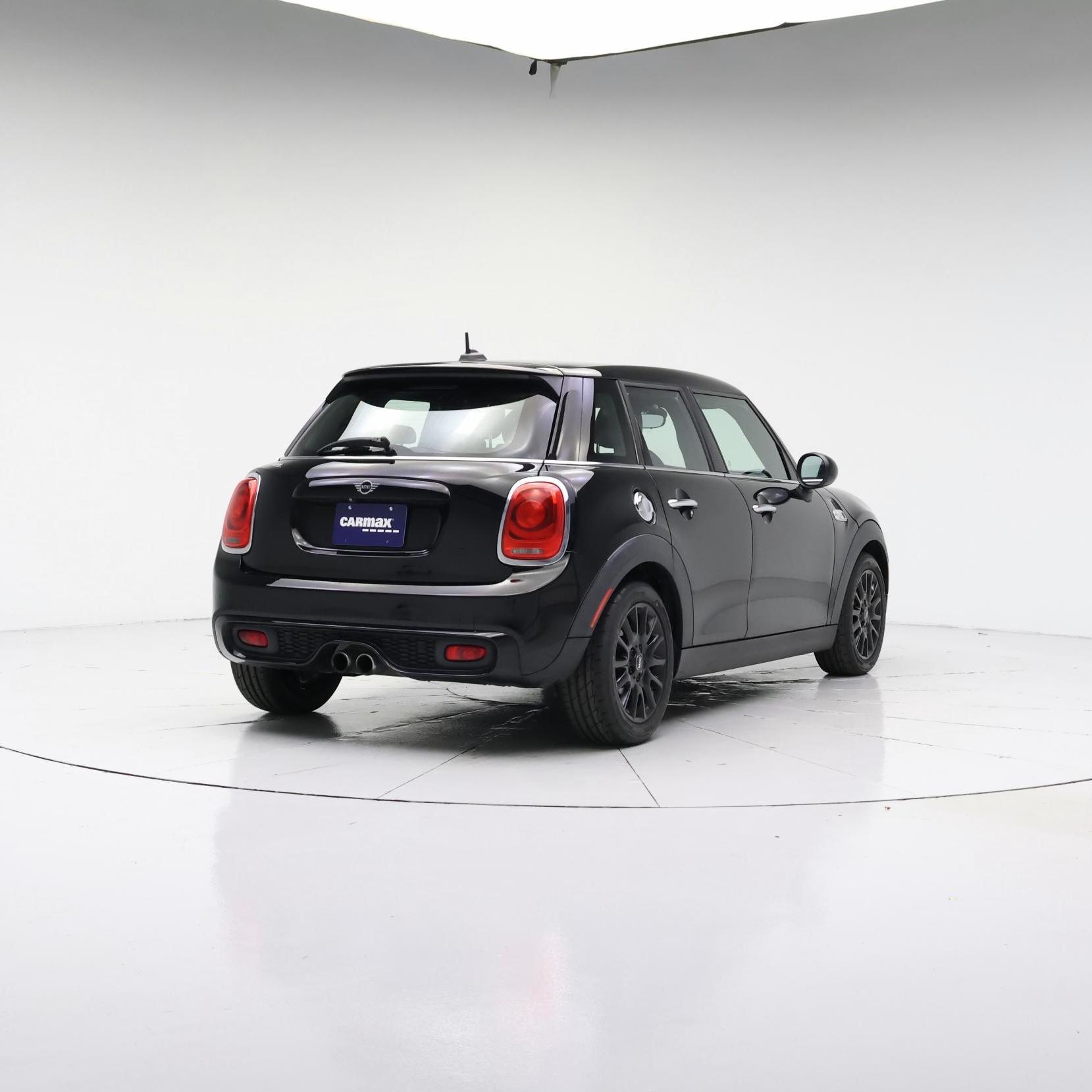 Thumbnail: 2019 MINI Cooper Hardtop - 8