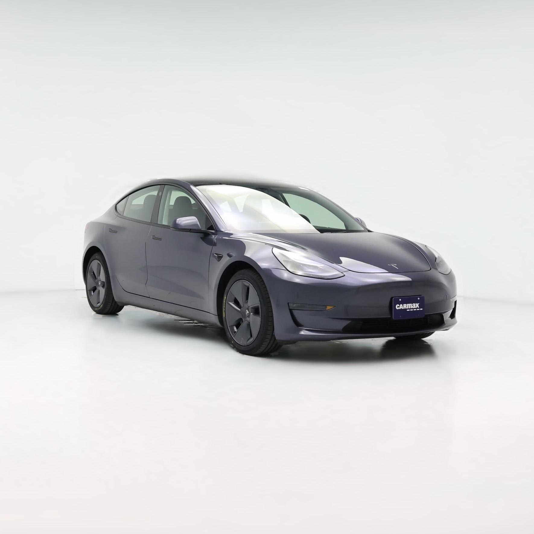 Thumbnail: 2022 Tesla Model 3 - 1