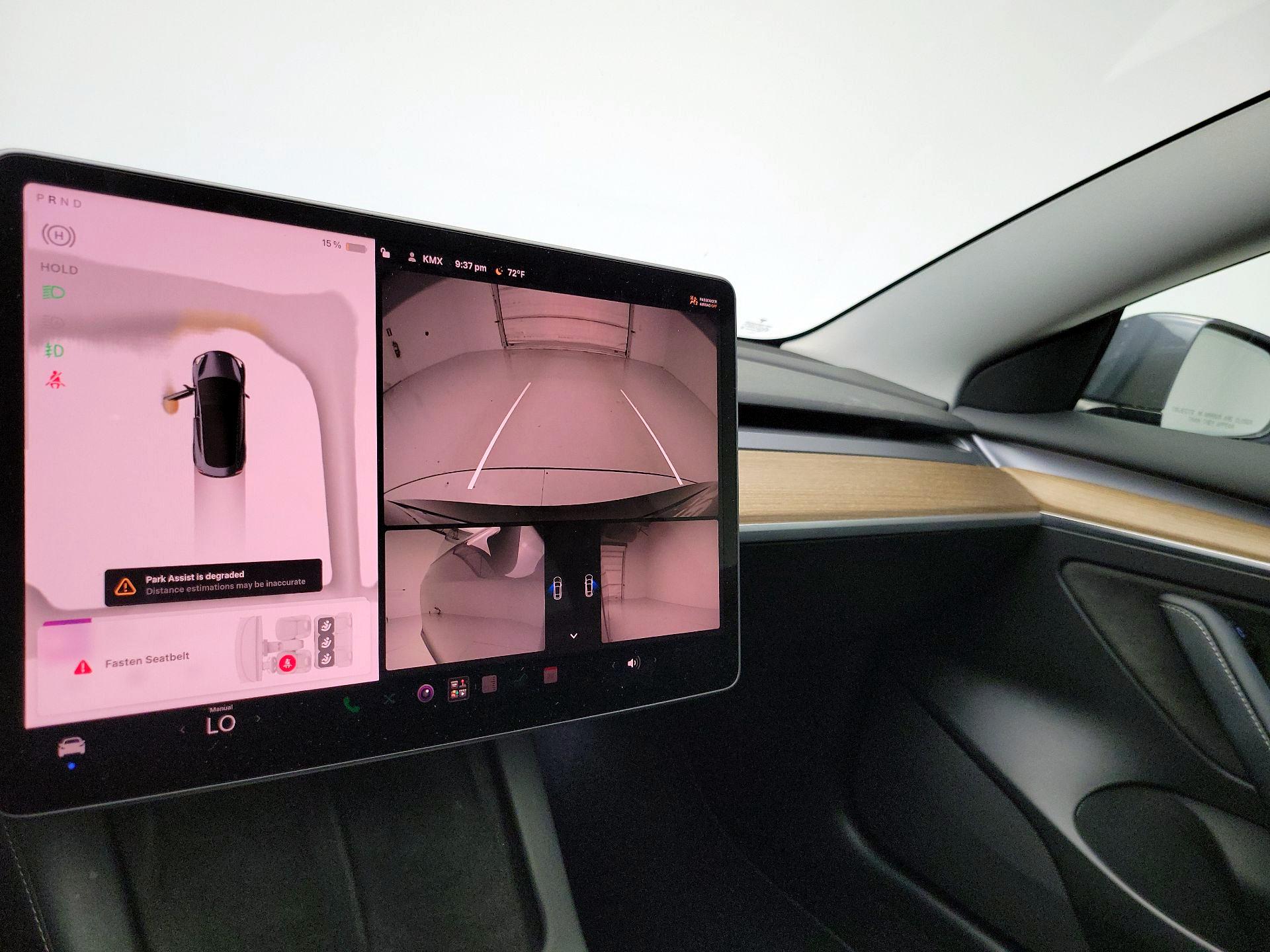 Thumbnail: 2022 Tesla Model 3 - 14