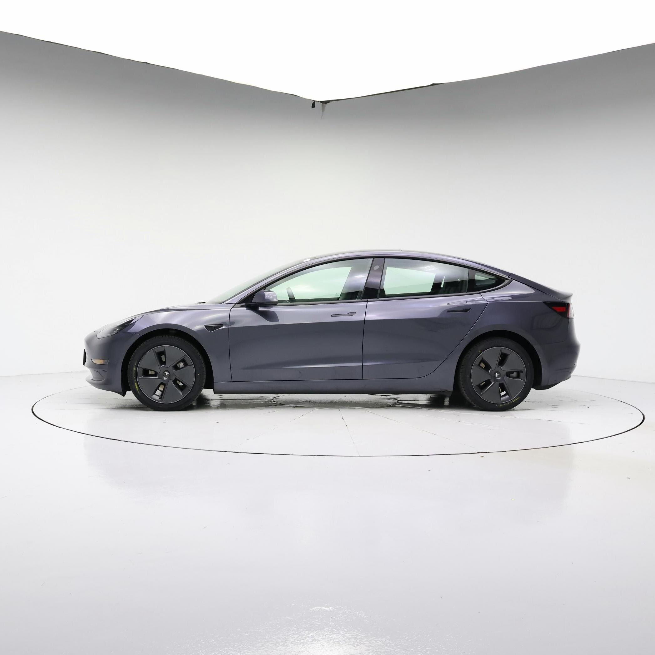 Thumbnail: 2022 Tesla Model 3 - 3