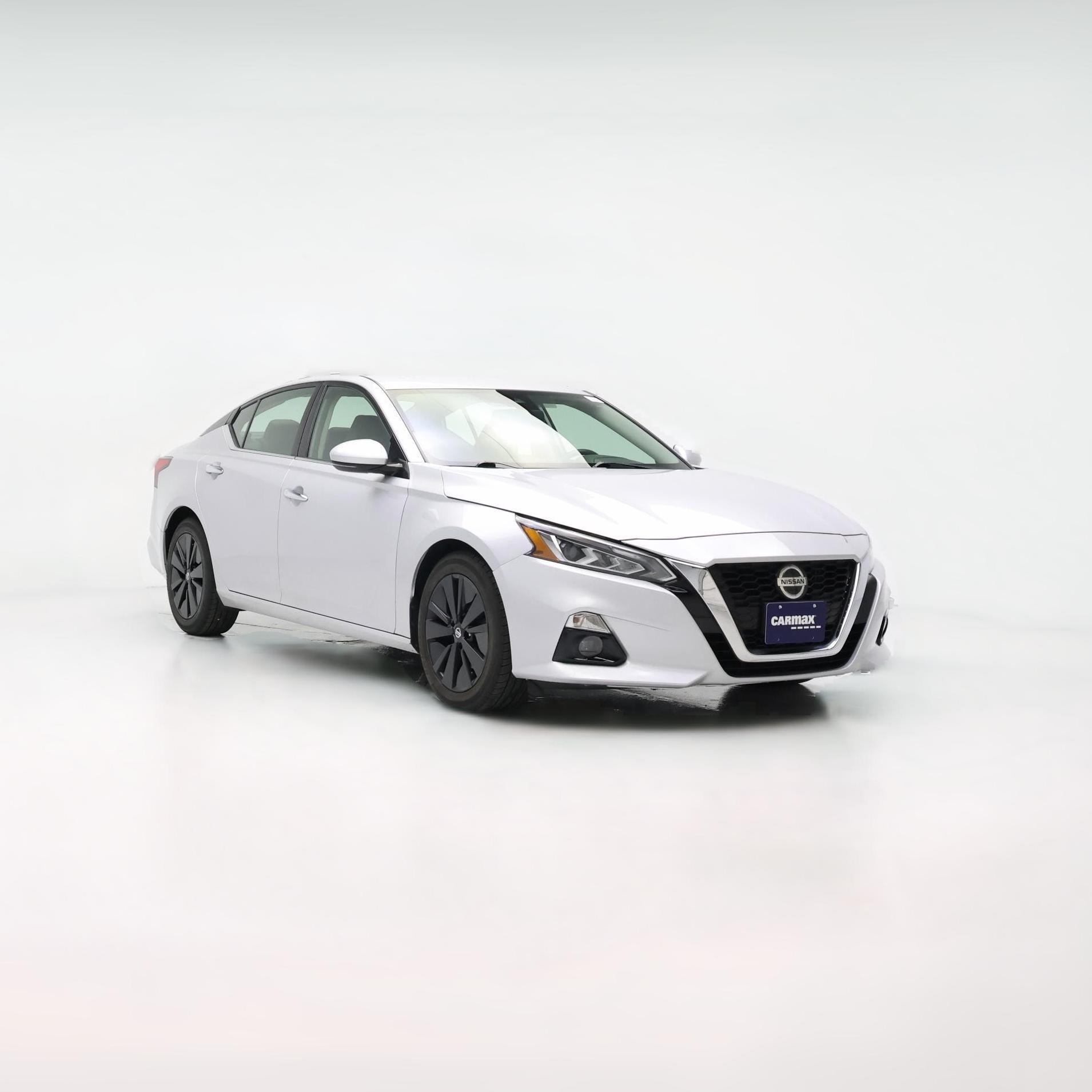 Thumbnail: 2019 Nissan Altima - 1