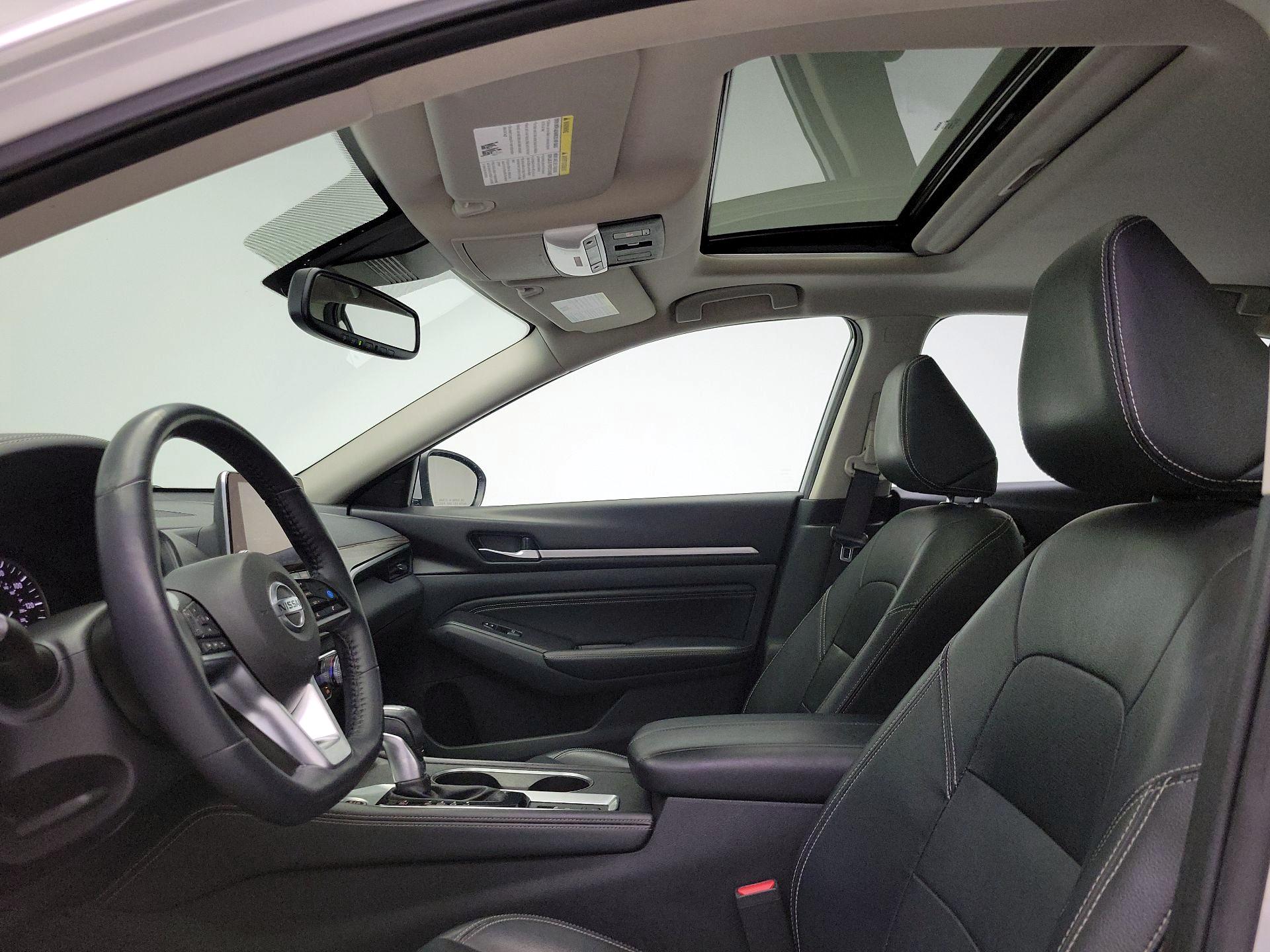Thumbnail: 2019 Nissan Altima - 20