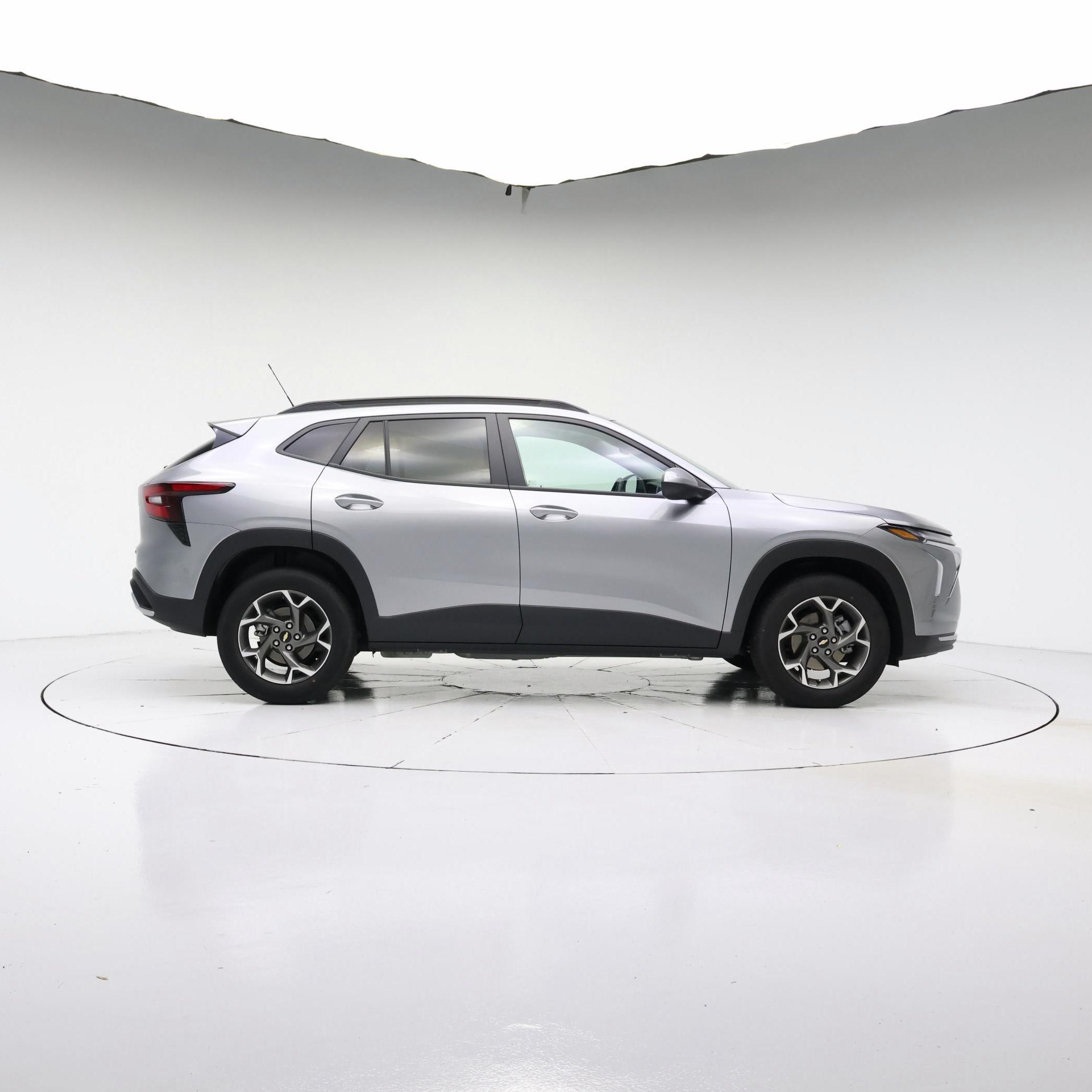 Thumbnail: 2025 Chevrolet Trax - 7