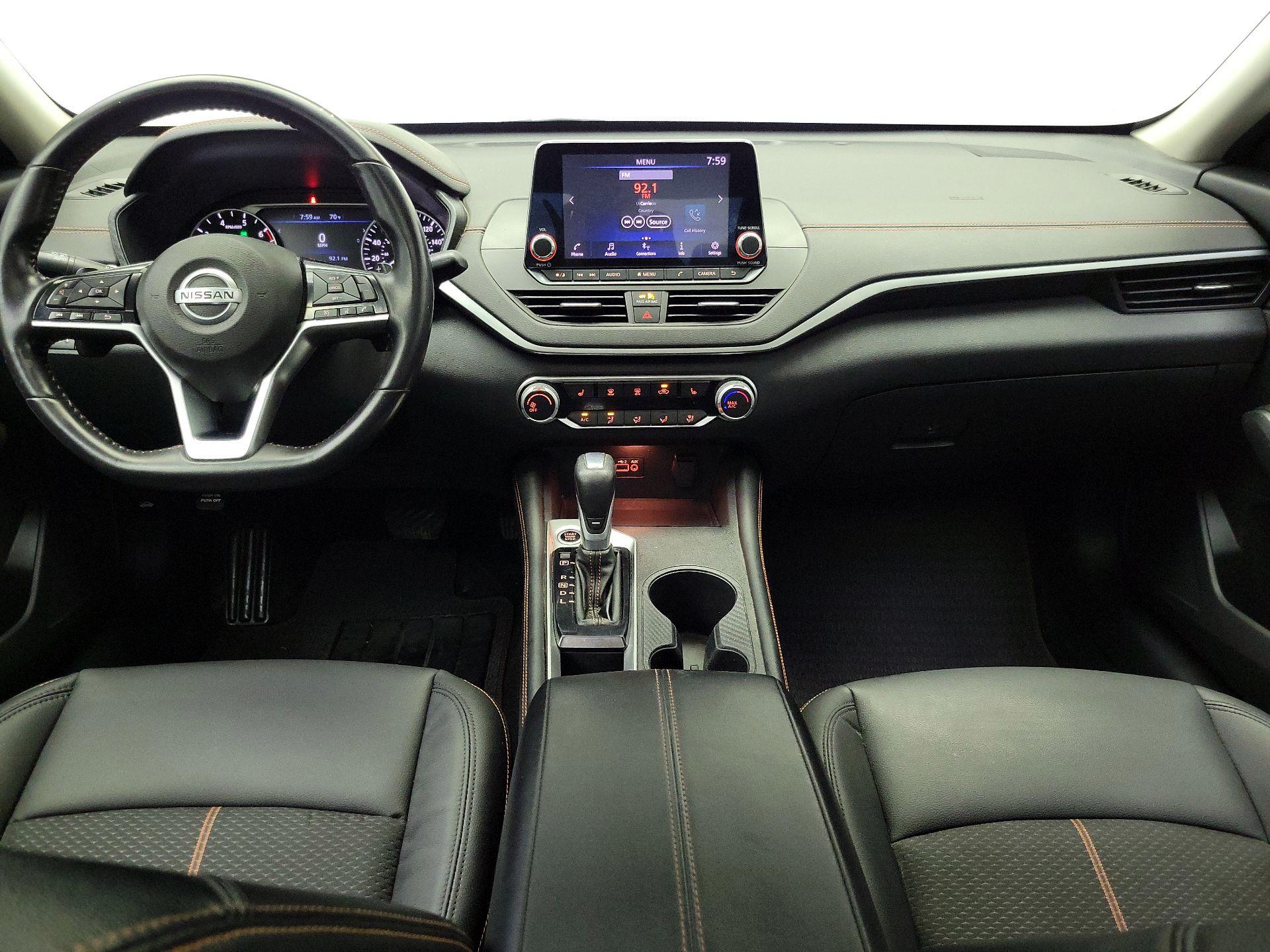 Thumbnail: 2020 Nissan Altima - 9